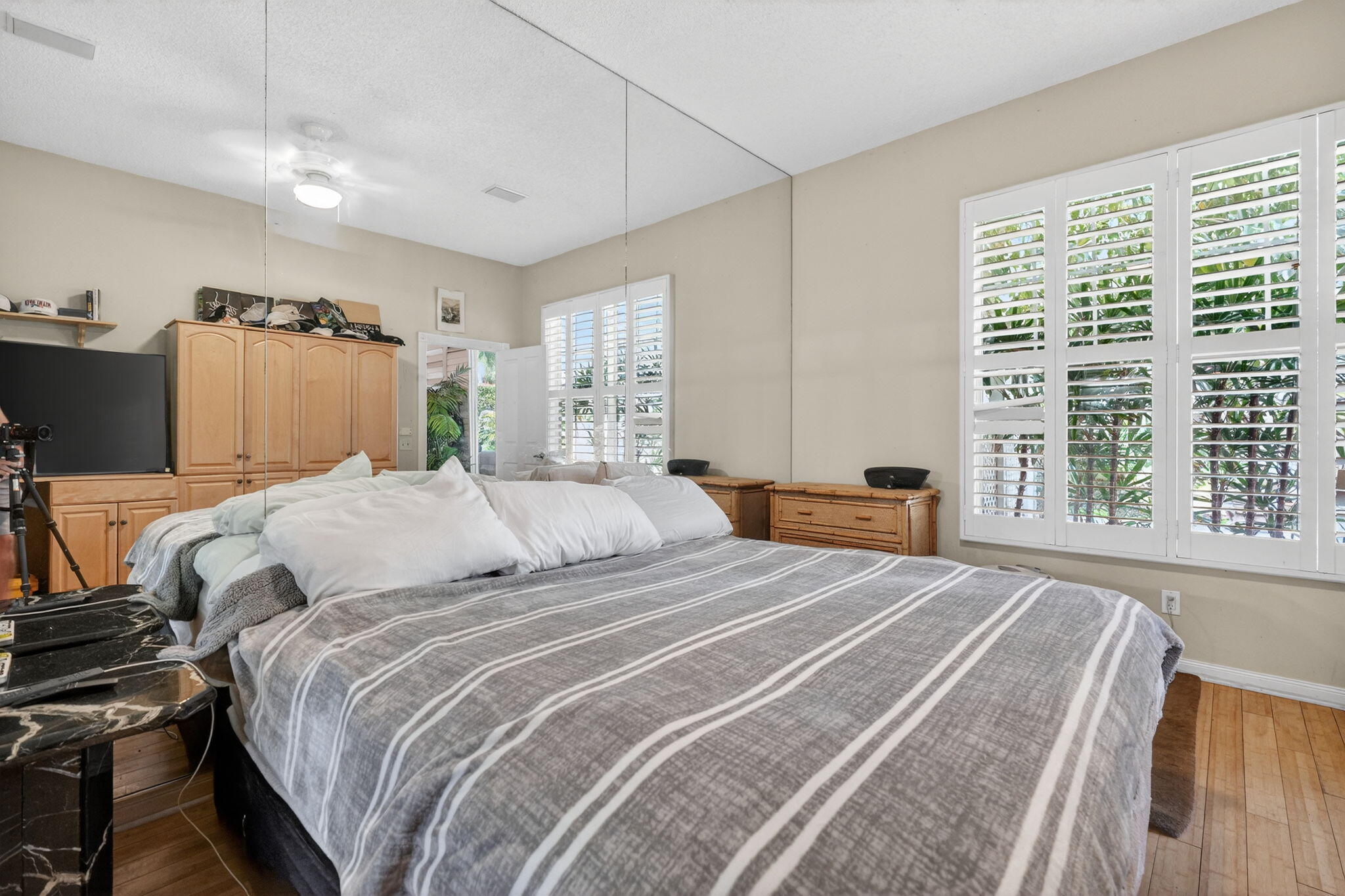 217 E Tall Oaks Circle