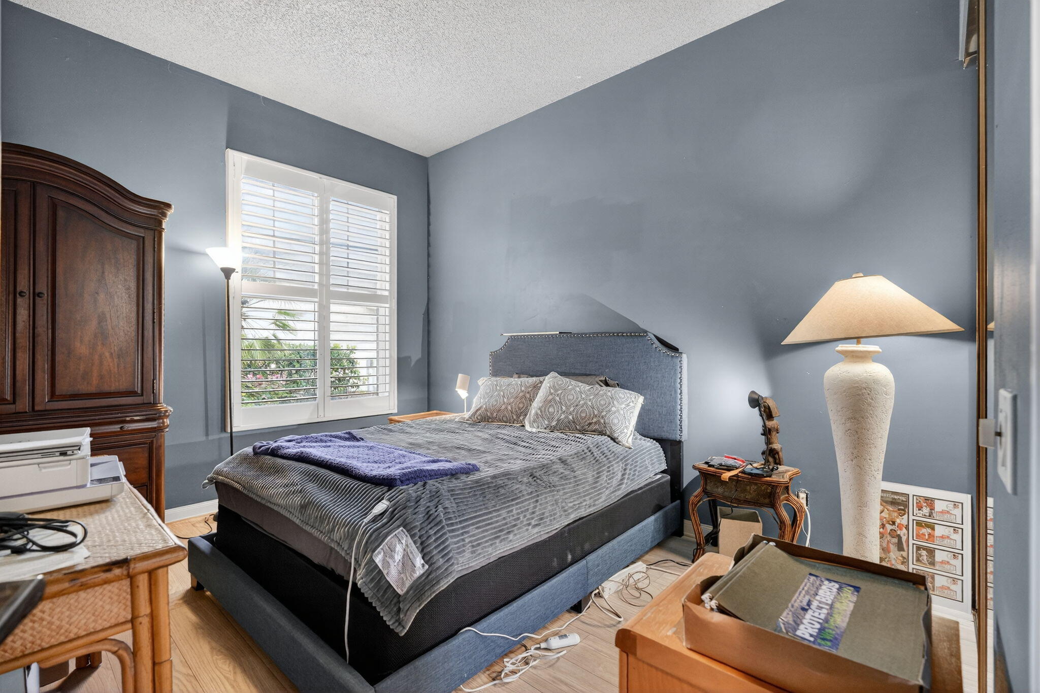 217 E Tall Oaks Circle