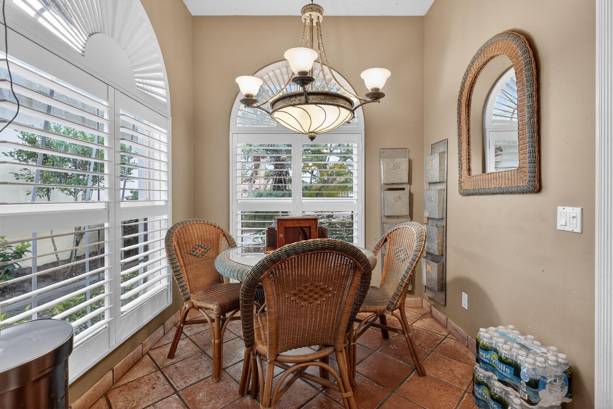 217 E Tall Oaks Circle