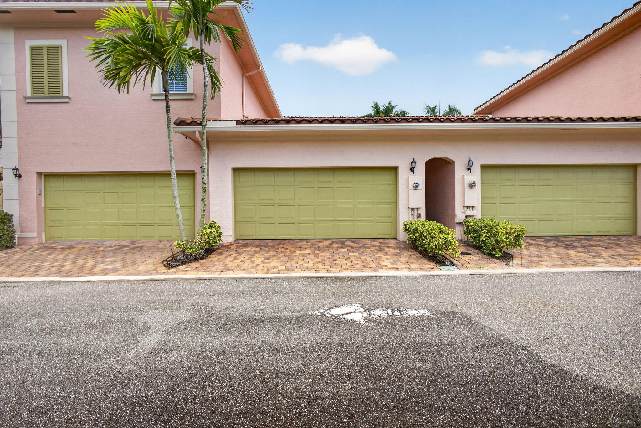 599 Dakota Drive