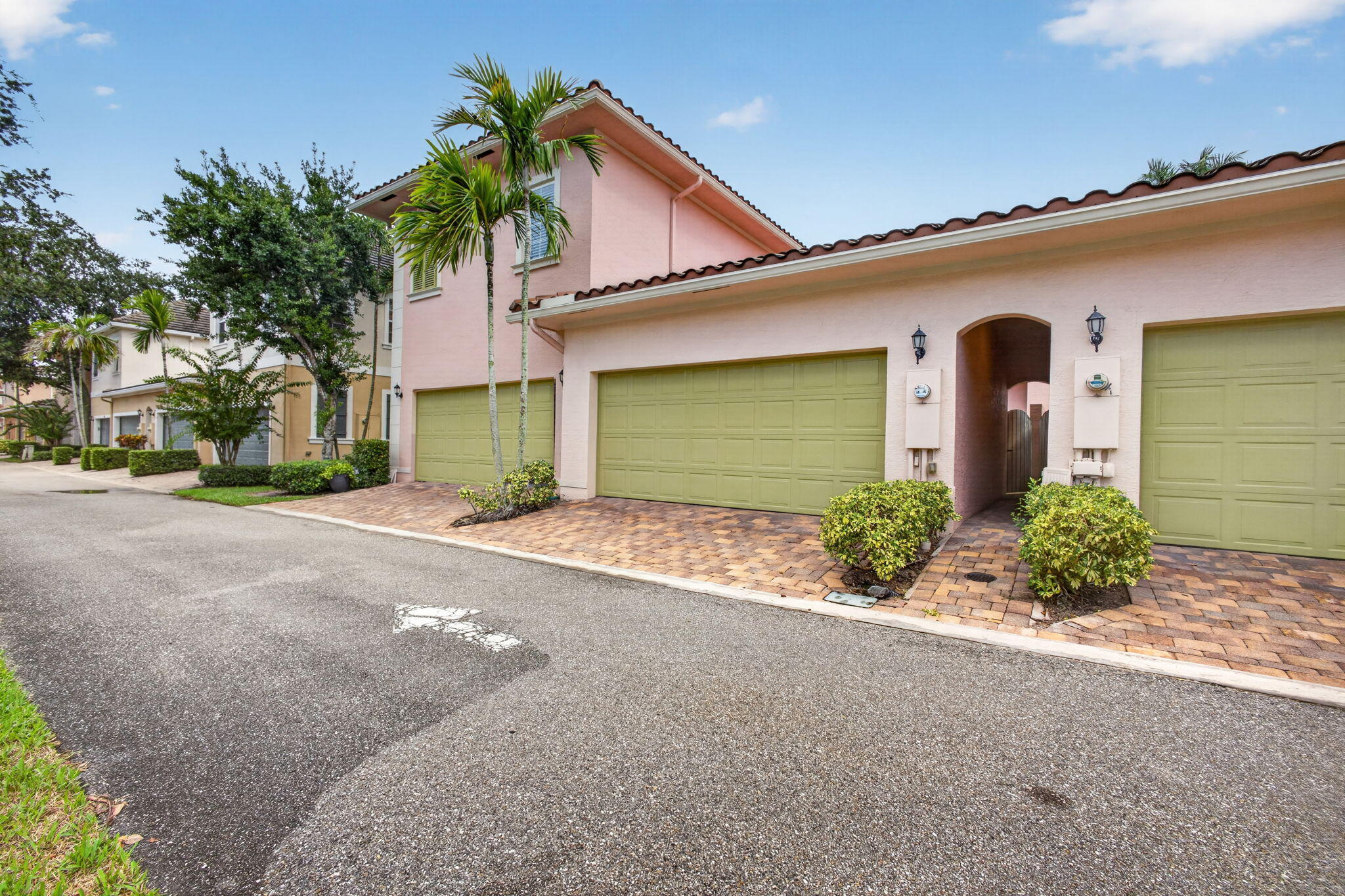 599 Dakota Drive