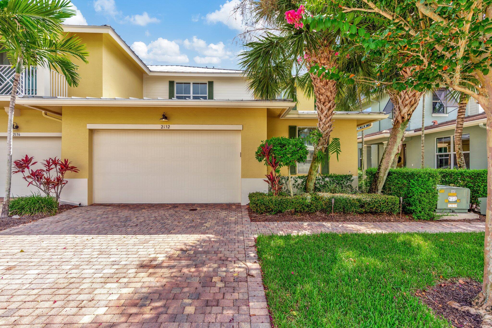 2132 Wells Place