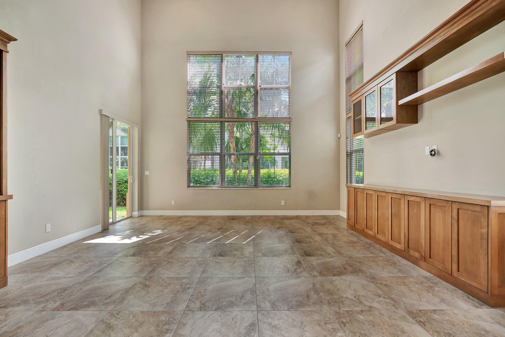 2132 Wells Place
