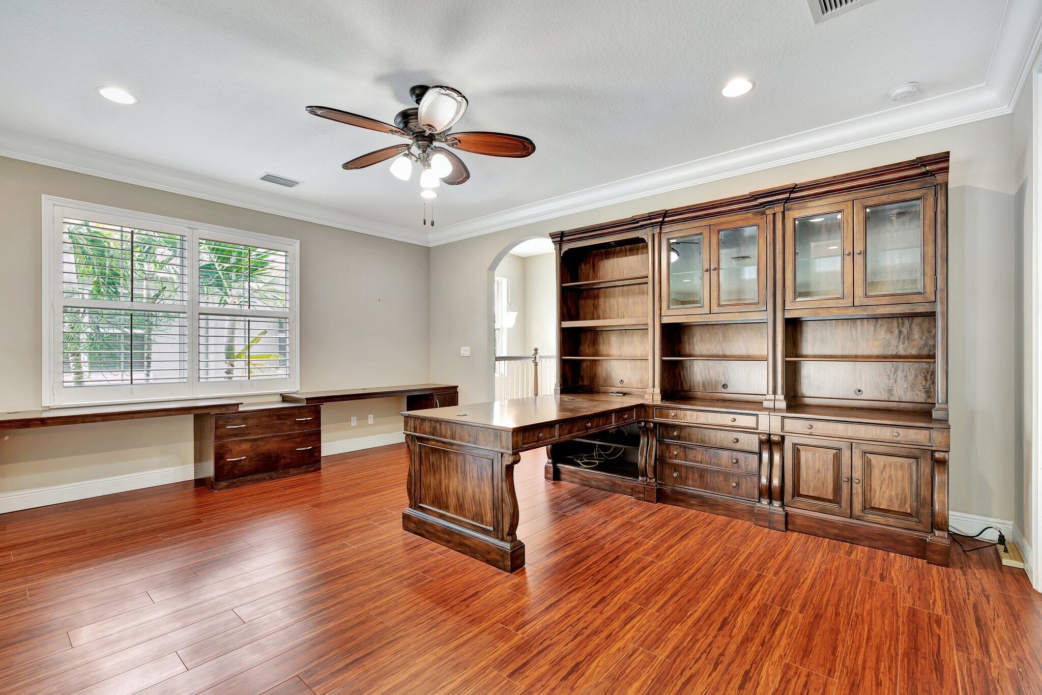 2132 Wells Place