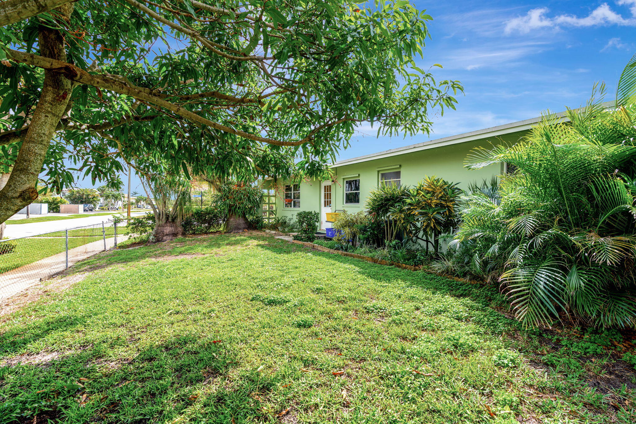 448 Gull Court