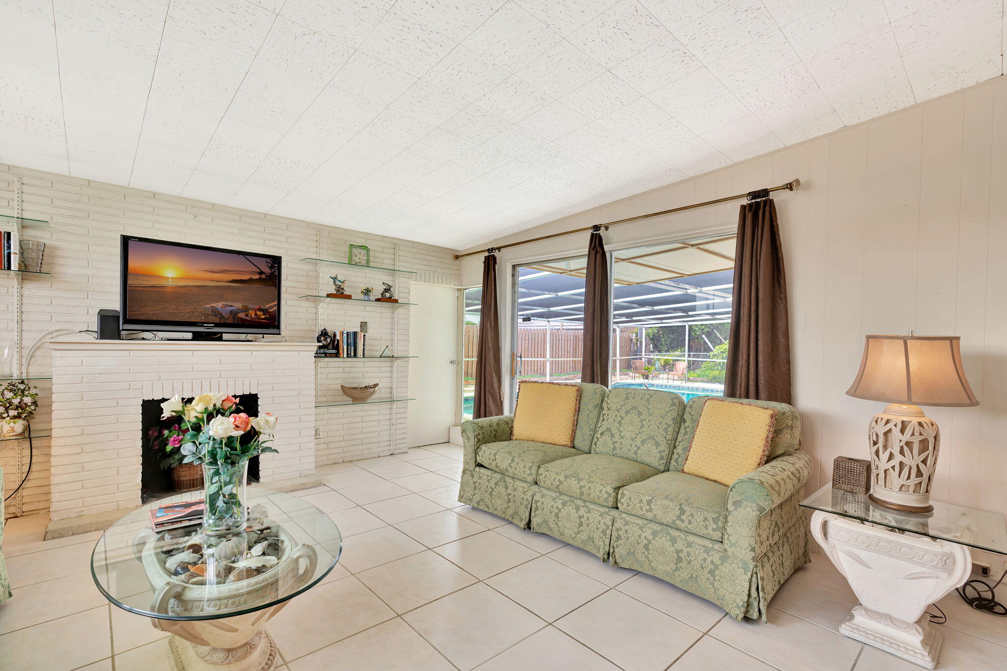 448 Gull Court