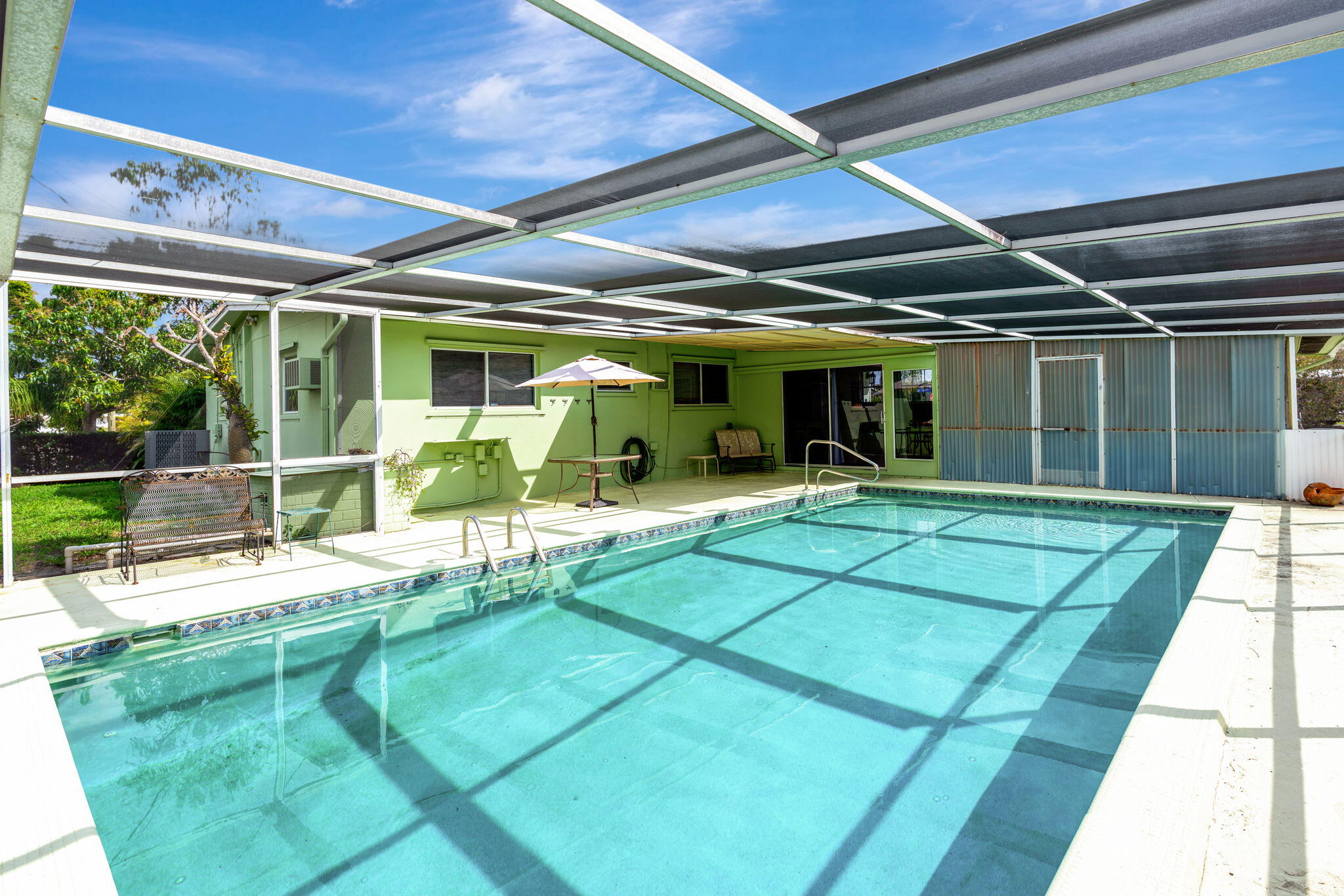 448 Gull Court