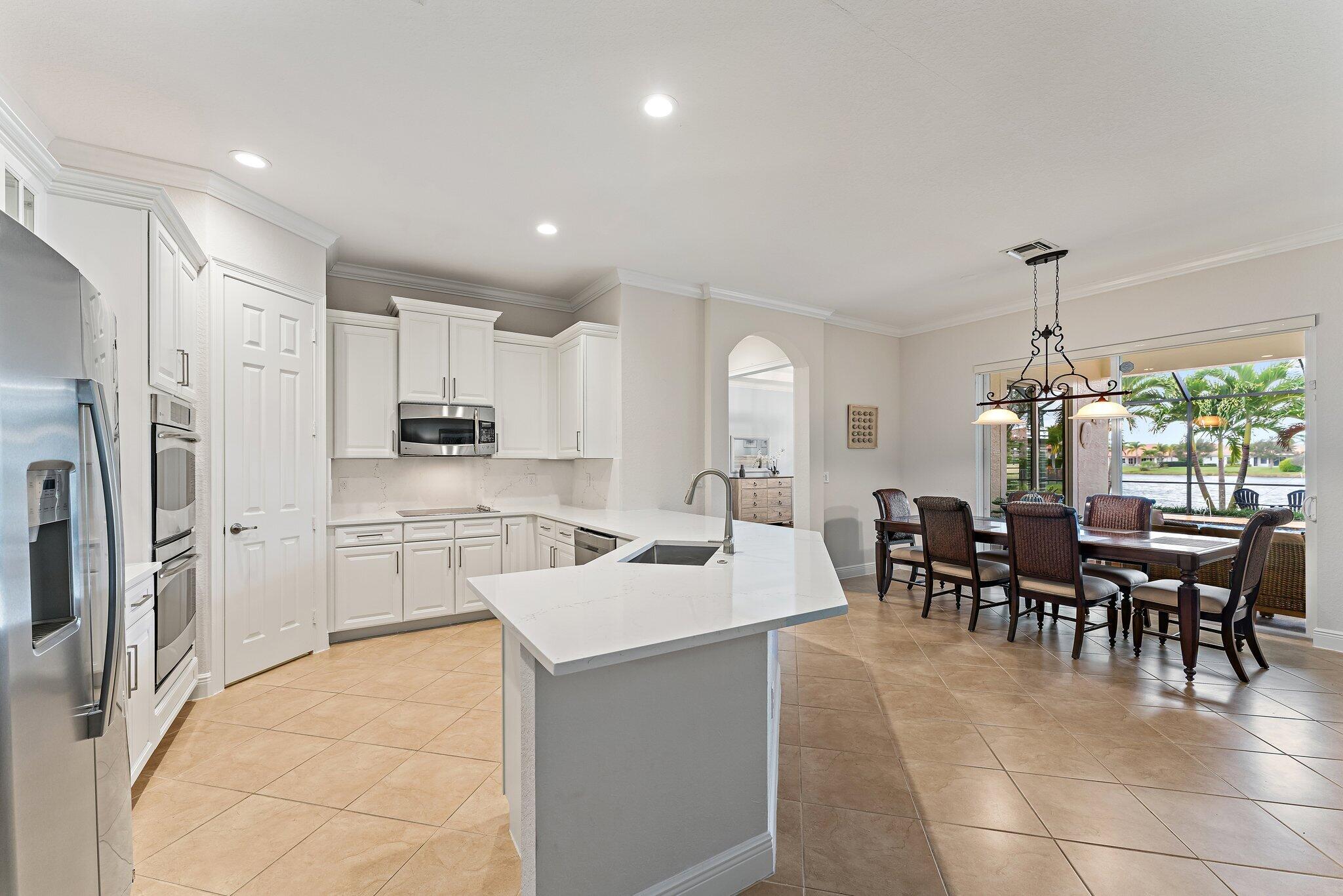 266 Rudder Cay Way