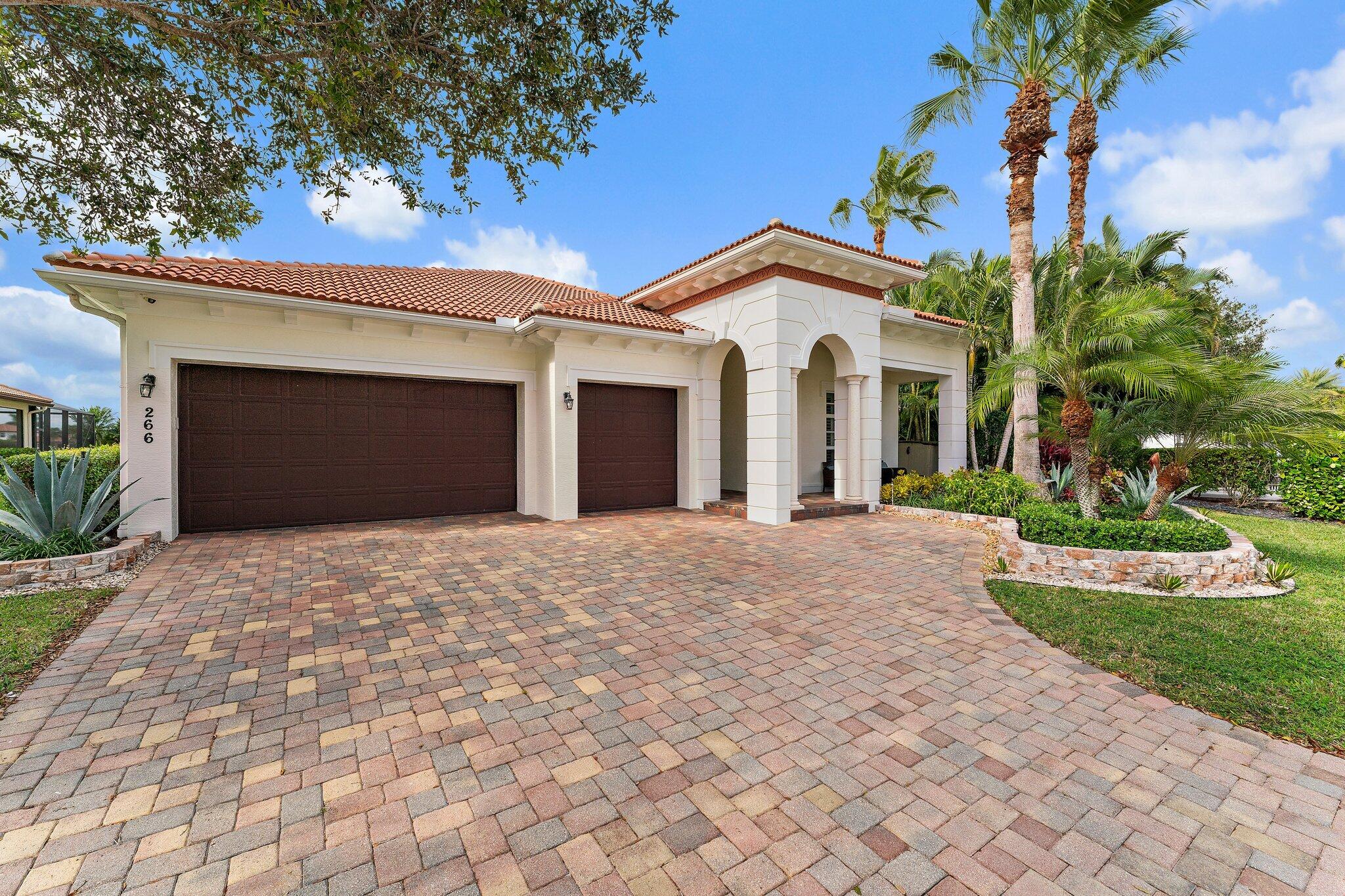266 Rudder Cay Way