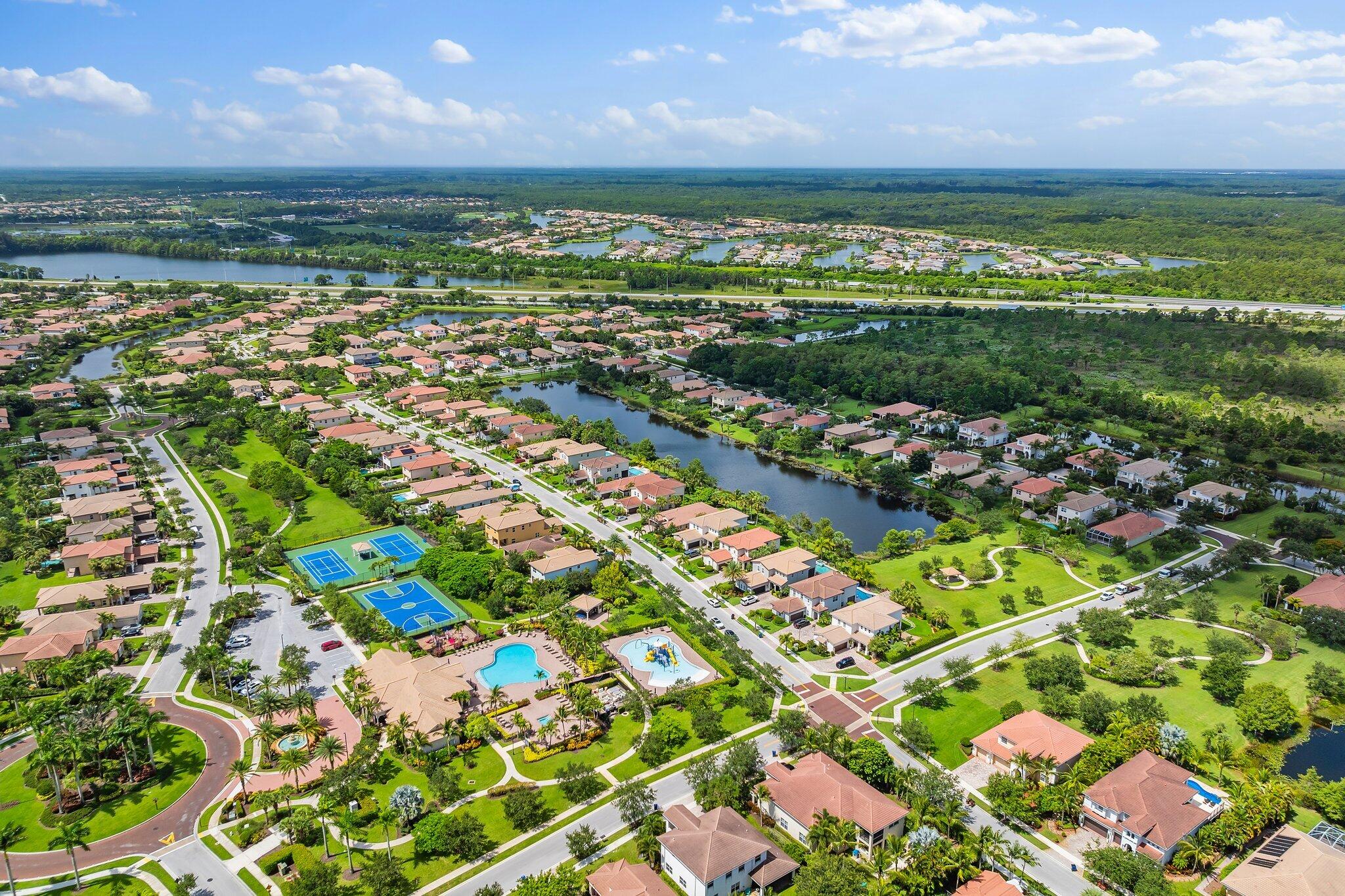 266 Rudder Cay Way