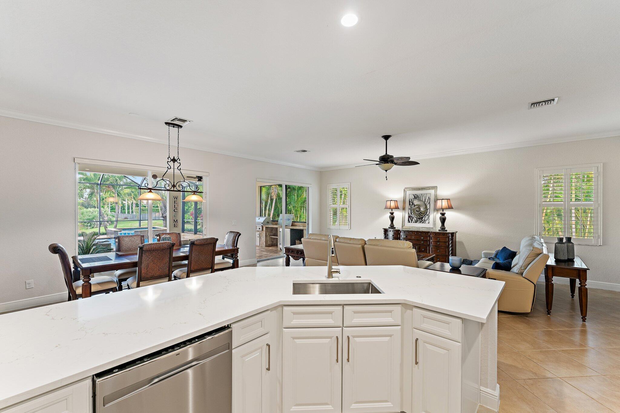 266 Rudder Cay Way