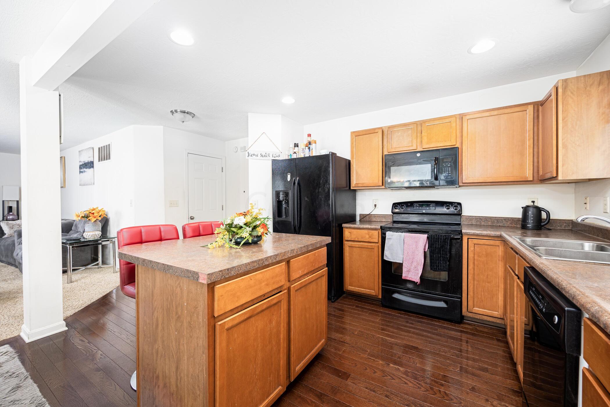 7616 Witch Hazel Drive