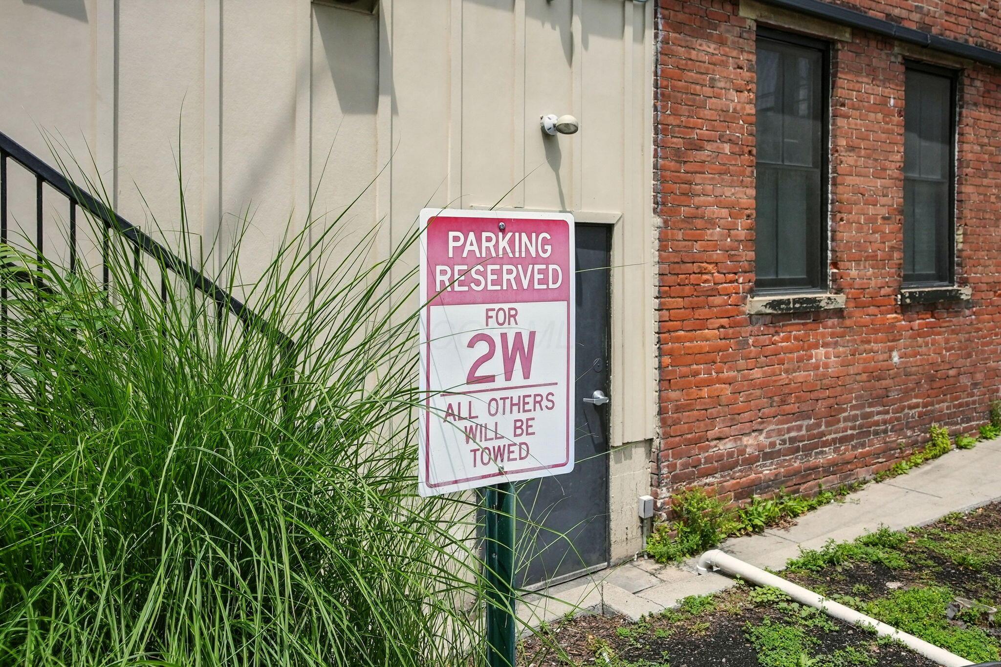 956 N High Street, Unit 2W