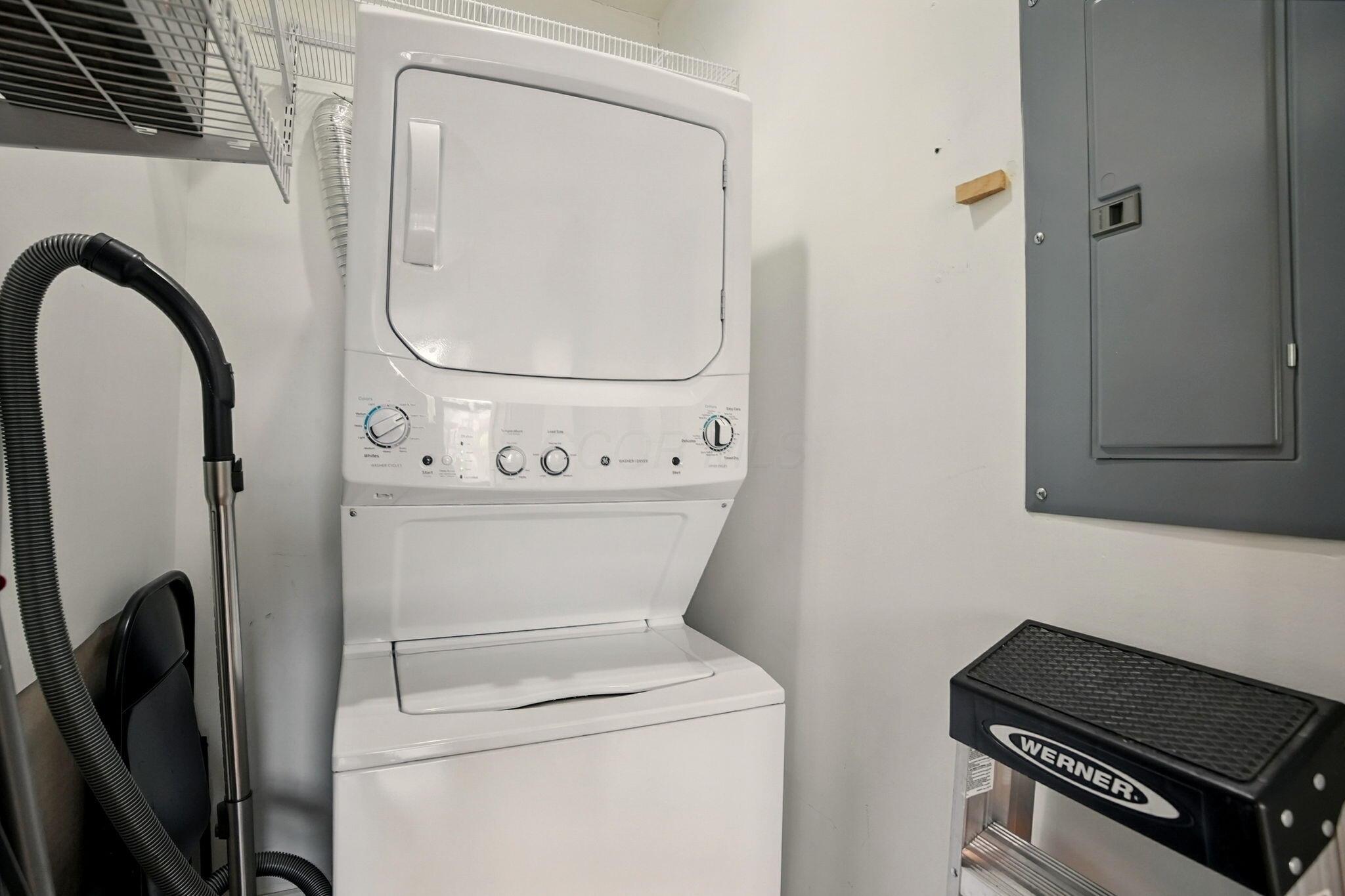 956 N High Street, Unit 2W