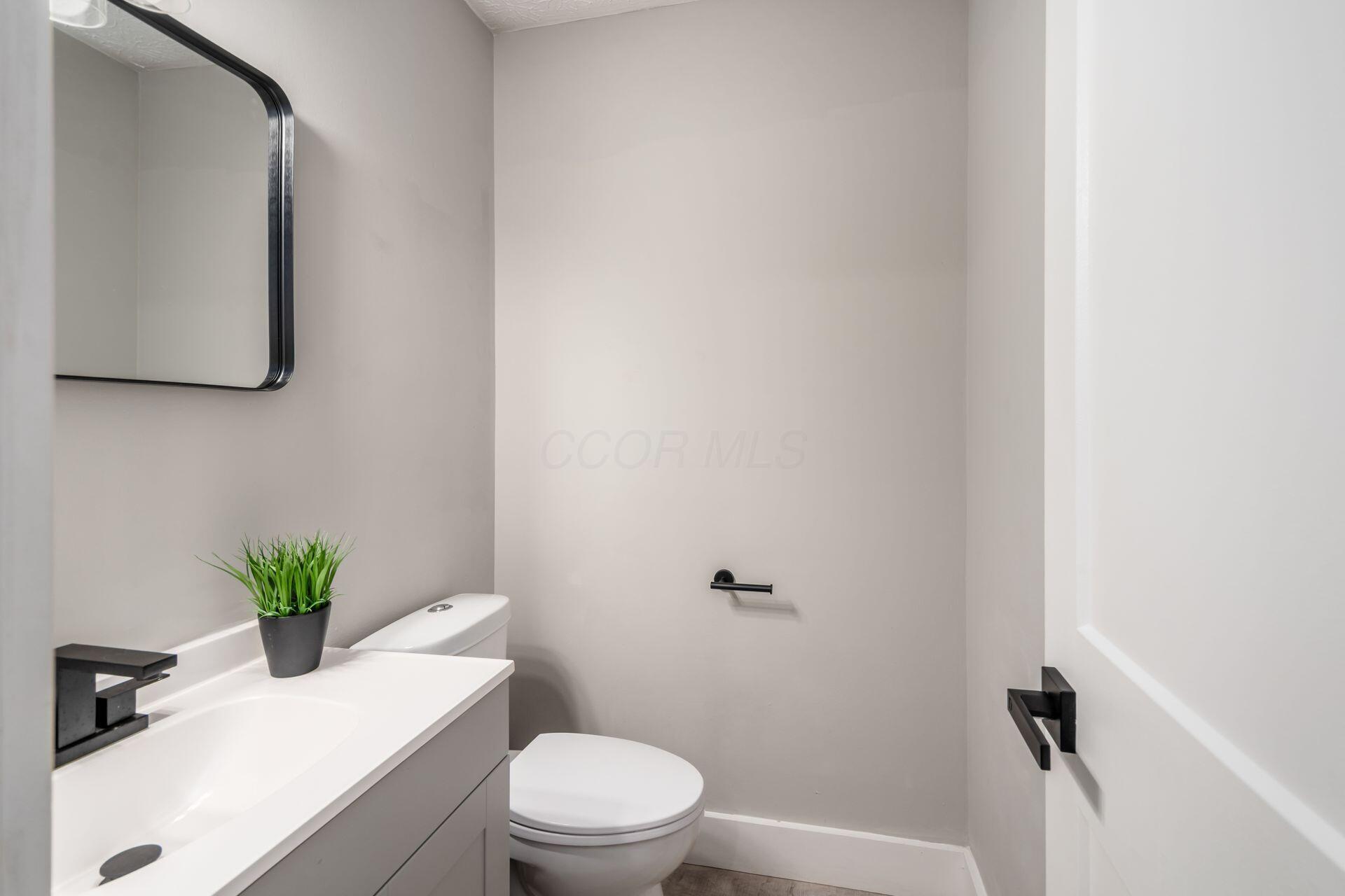 1212 Tillicum Drive
