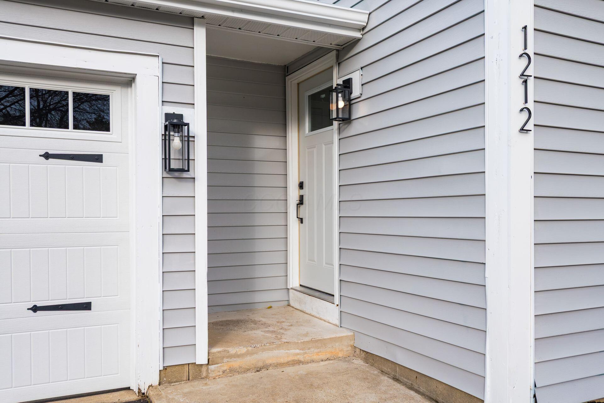 1212 Tillicum Drive
