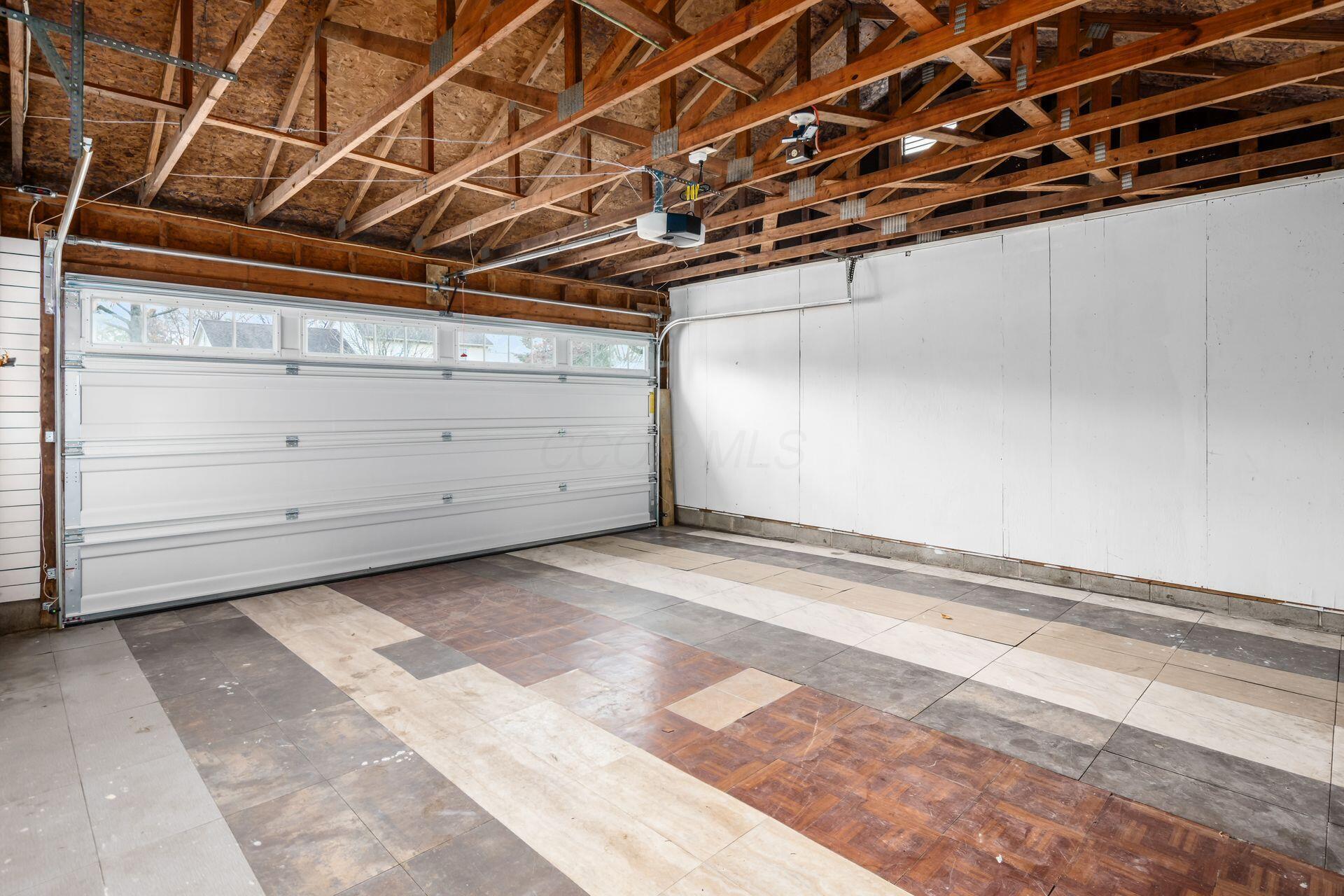 1212 Tillicum Drive