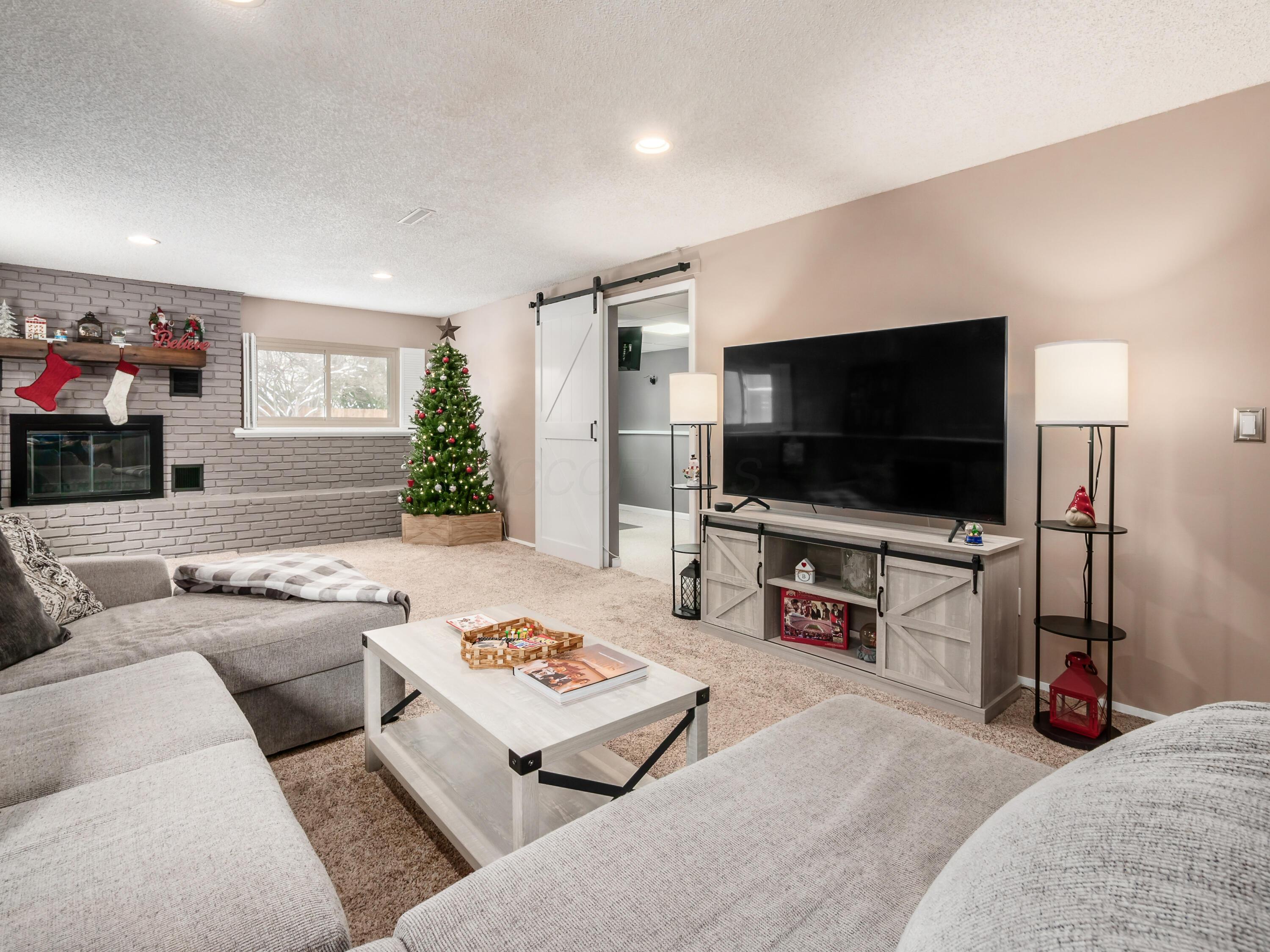 2056 Fincastle Court