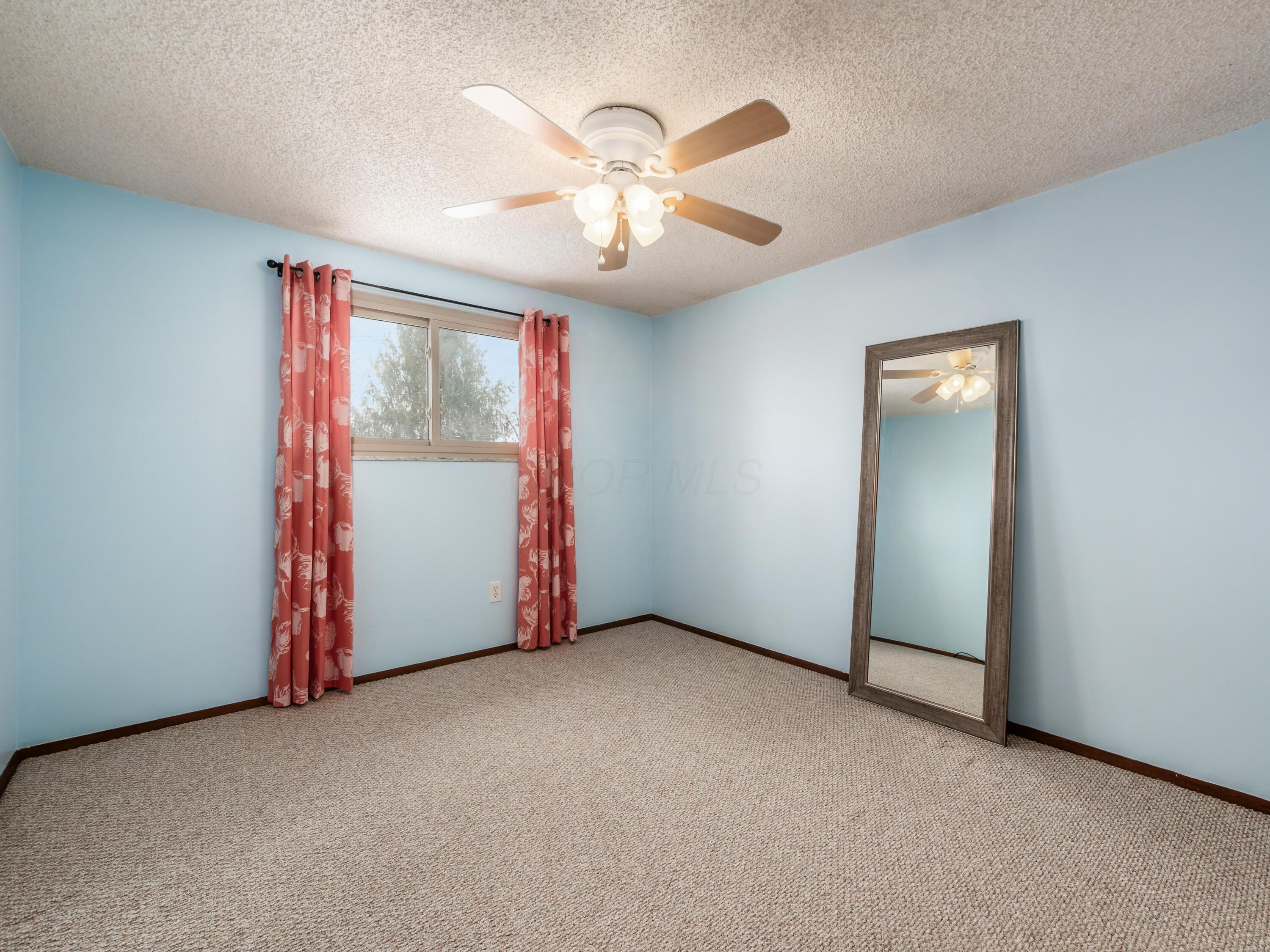 2056 Fincastle Court