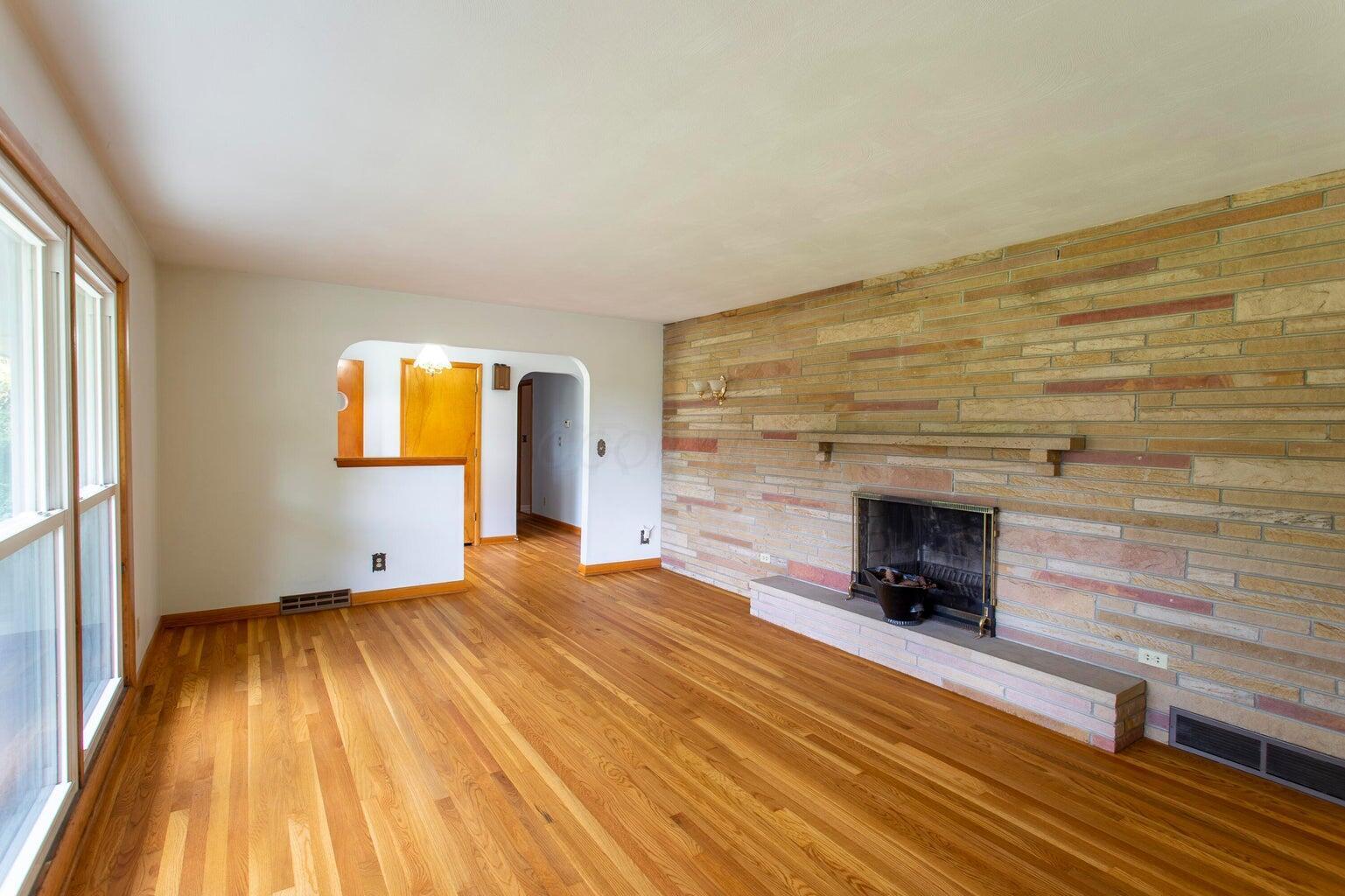 393 Pierson Boulevard
