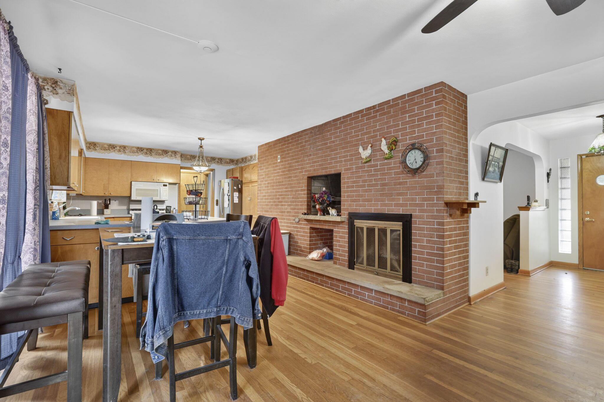 393 Pierson Boulevard
