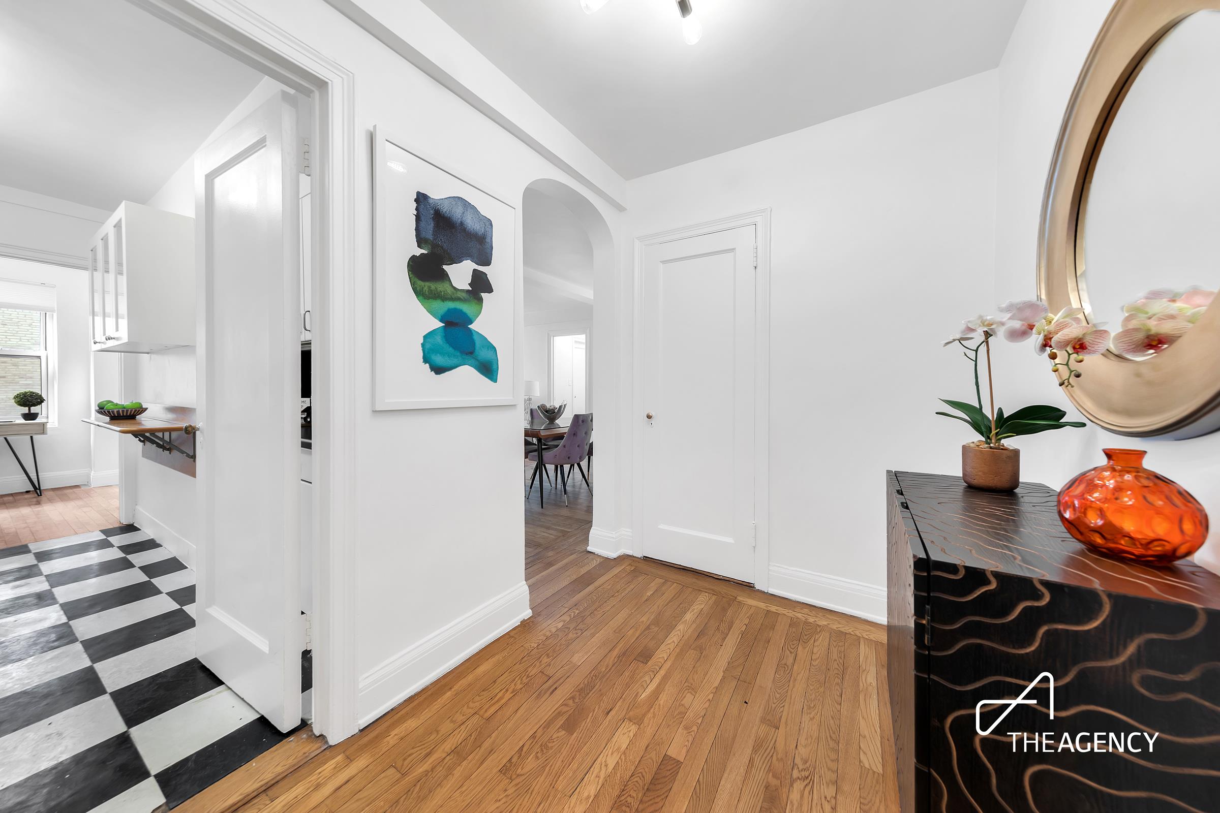 424 E 52nd Street 5-E