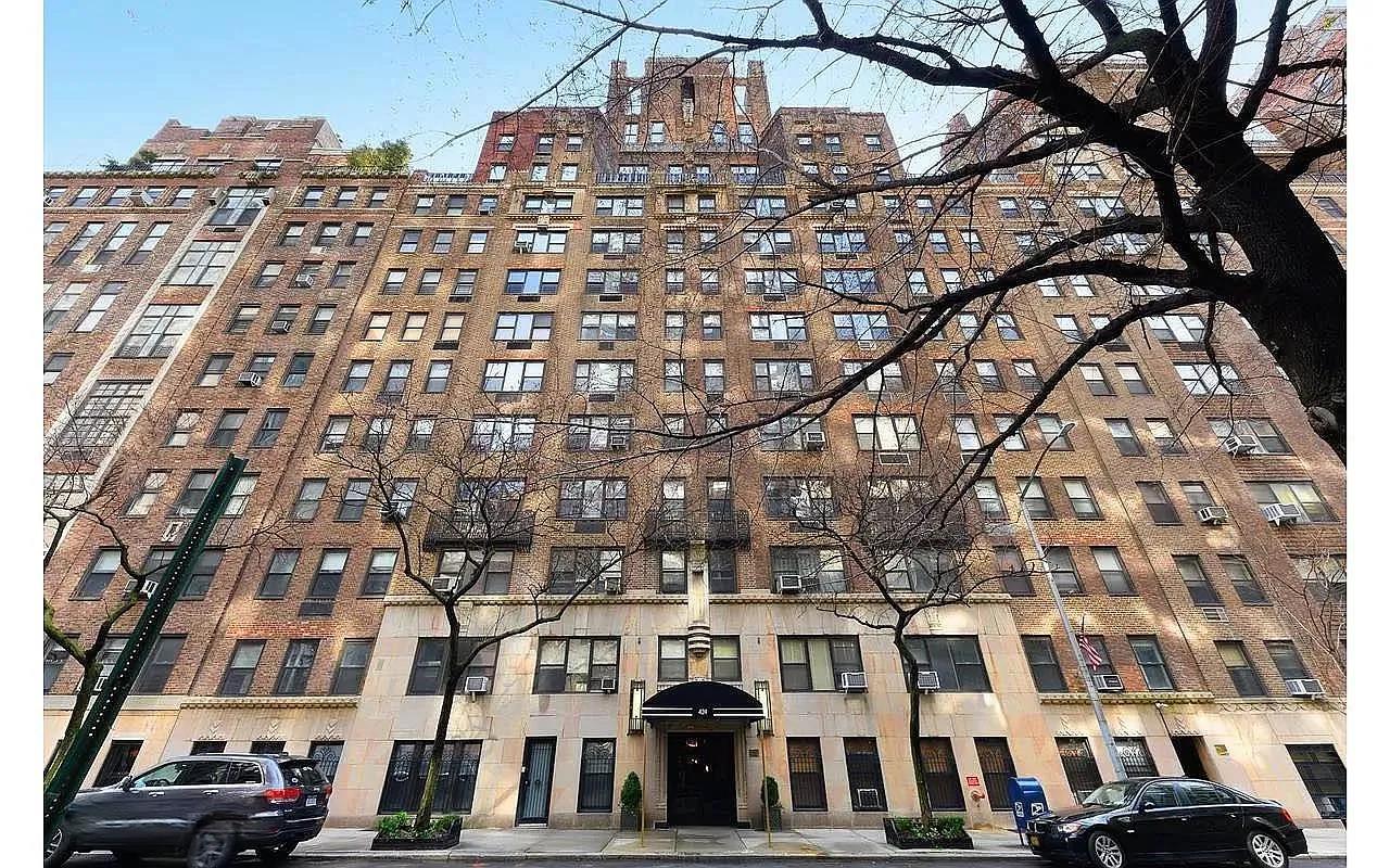 424 E 52nd Street 5-E