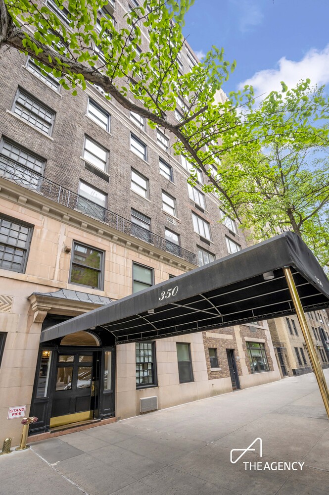 350 E 57TH Street 15B