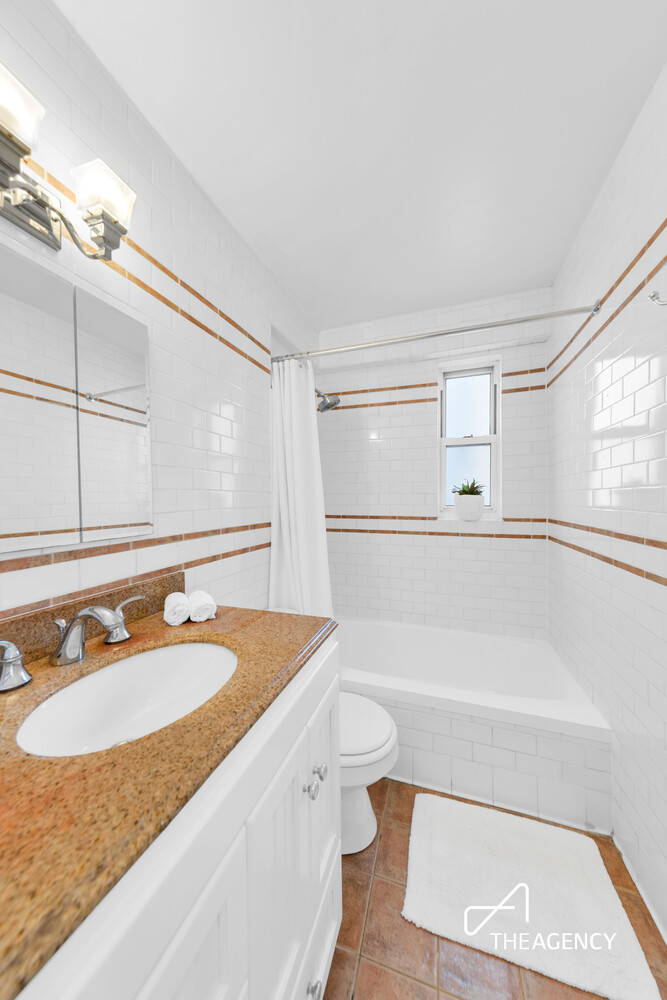 525 E 82ND Street 11E