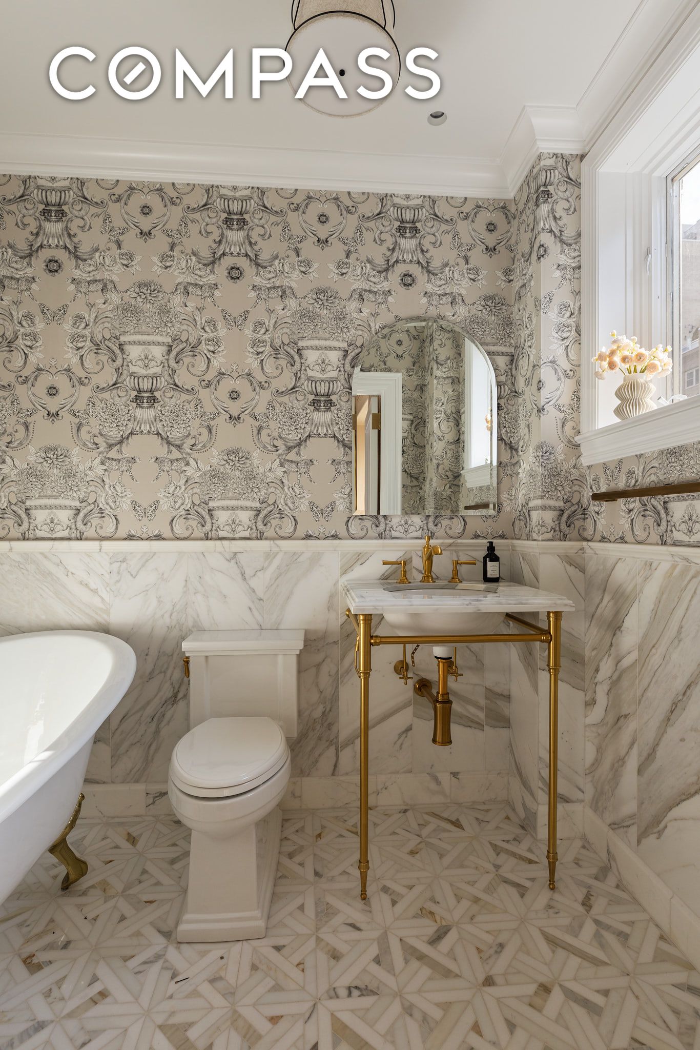 350 E 57th Street 15B