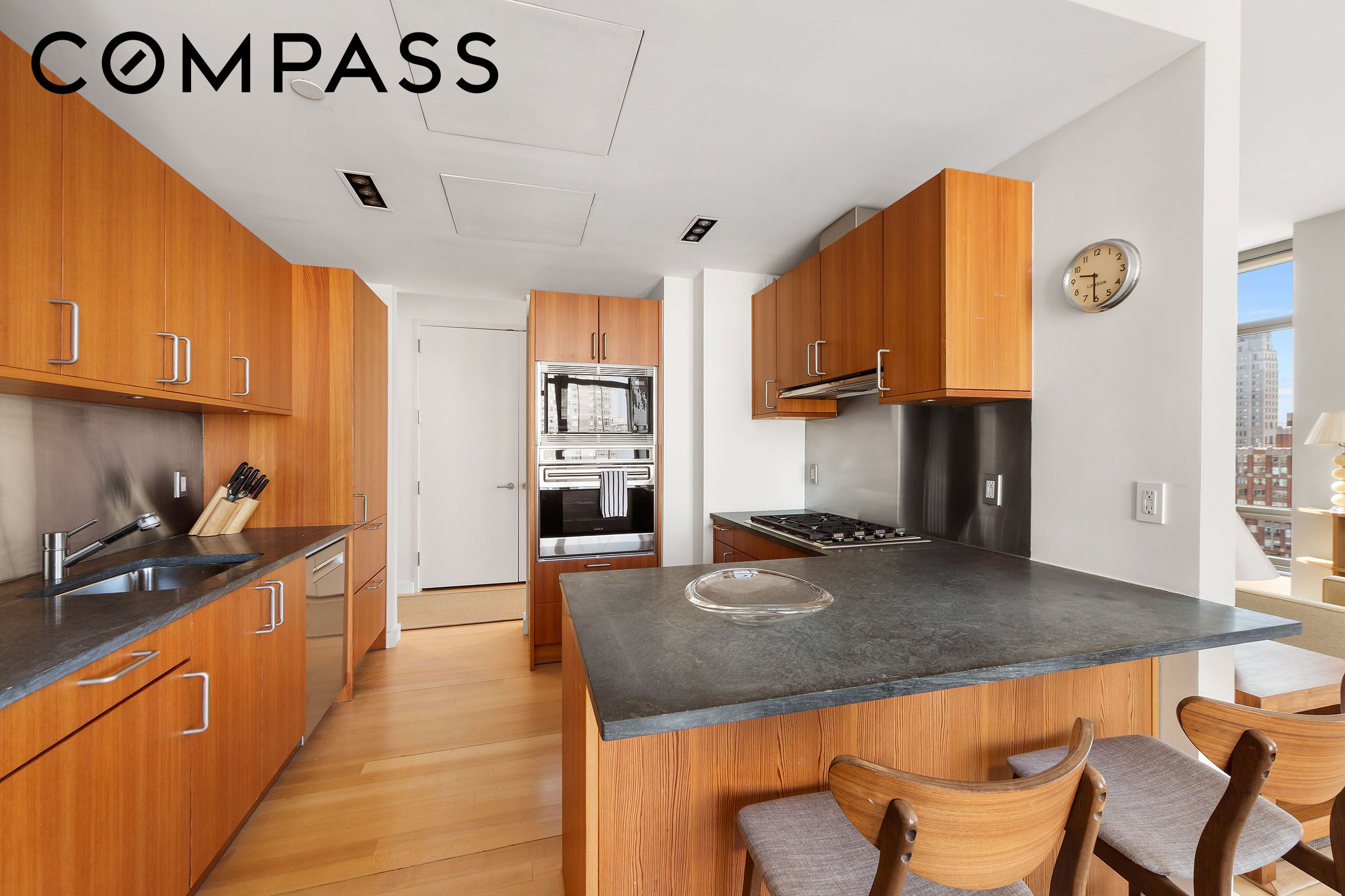 450 E 83rd Street 18A