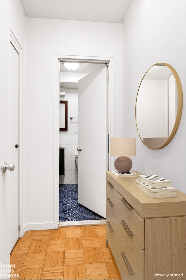 63 E 9TH Street 4D