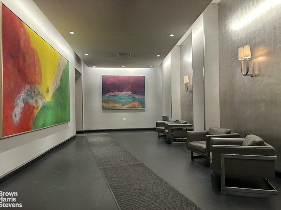 63 E 9TH Street 4D