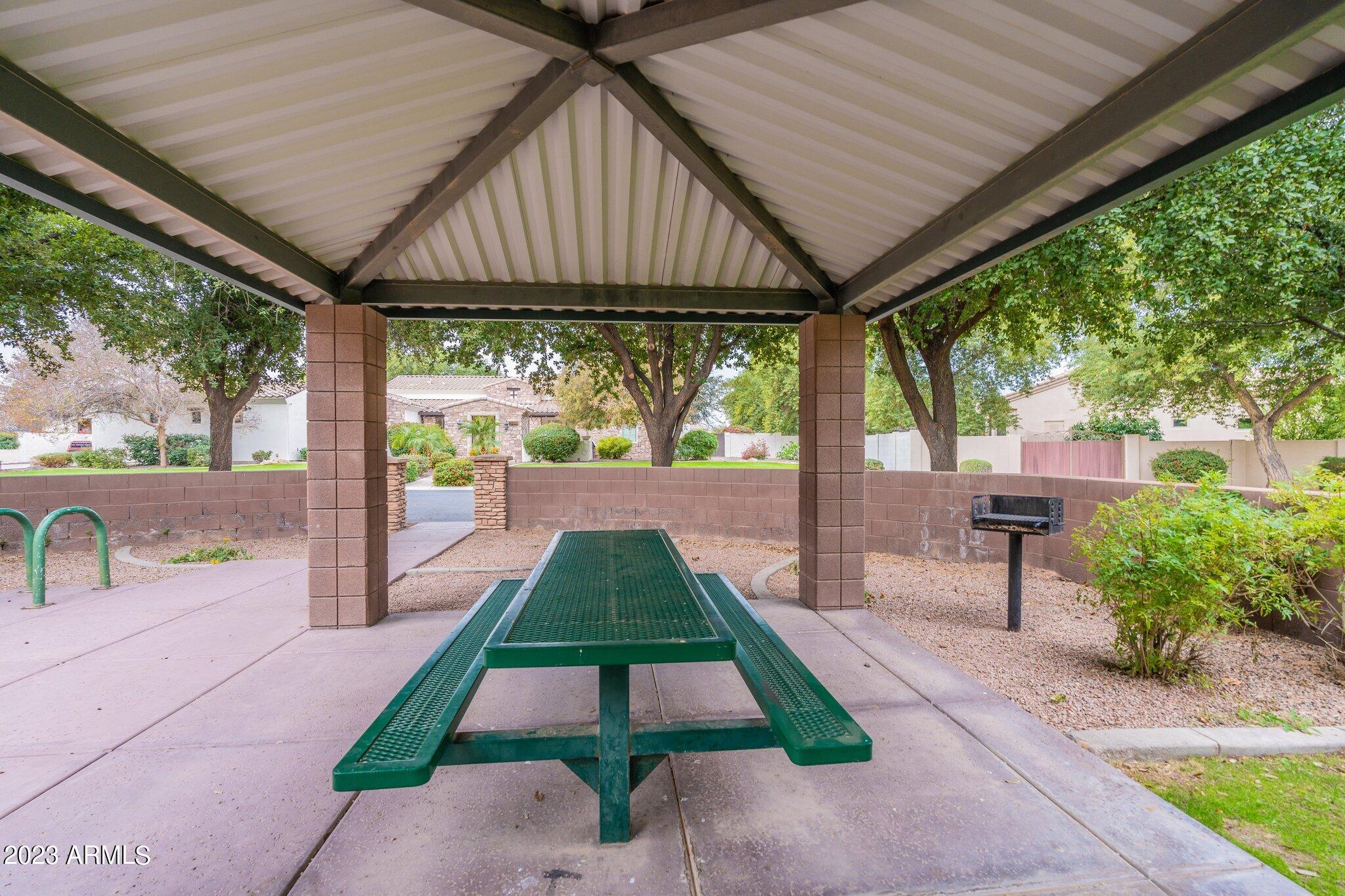 3881 E Bellerive Drive