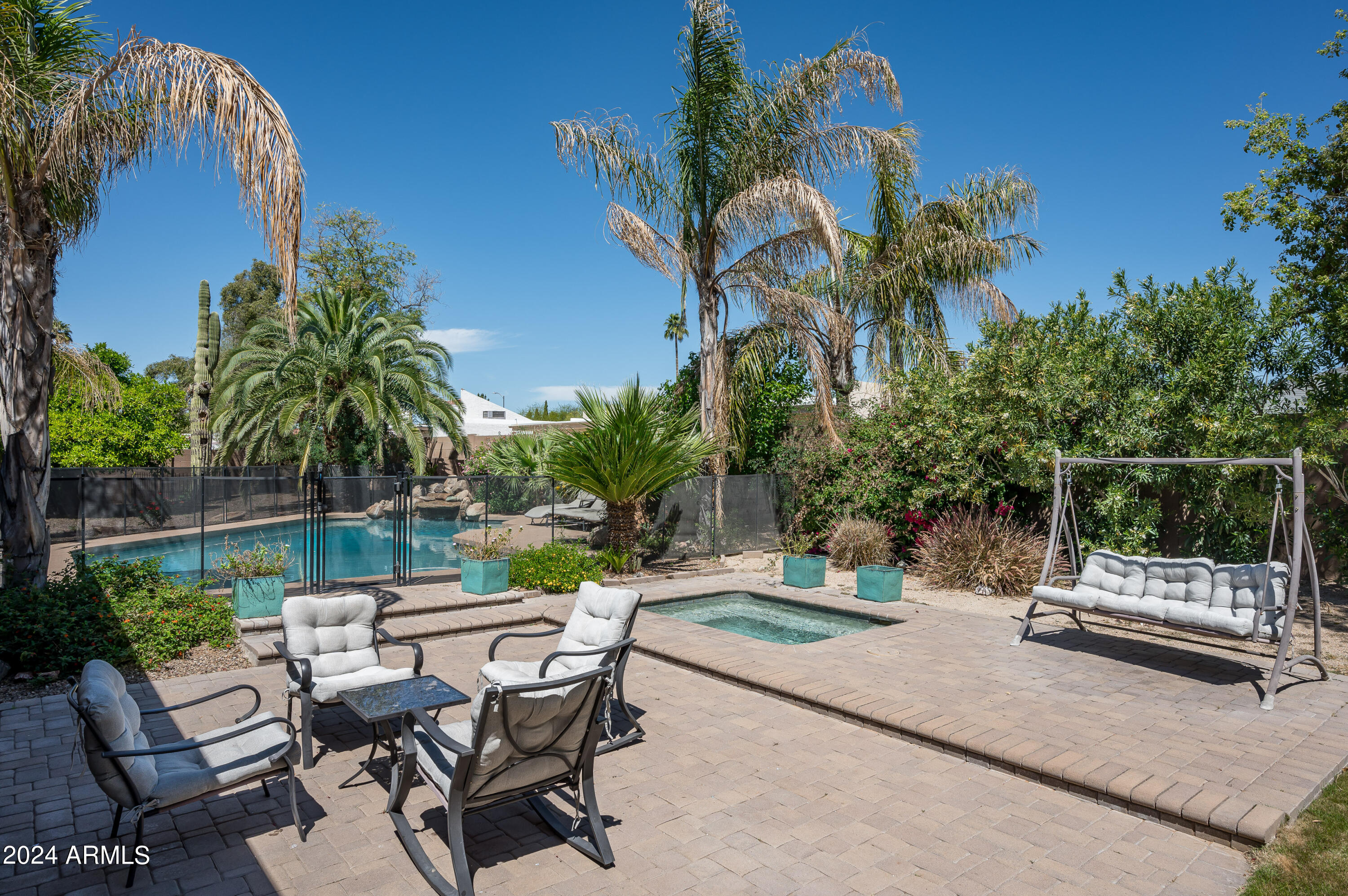 5028 E Sheena Drive