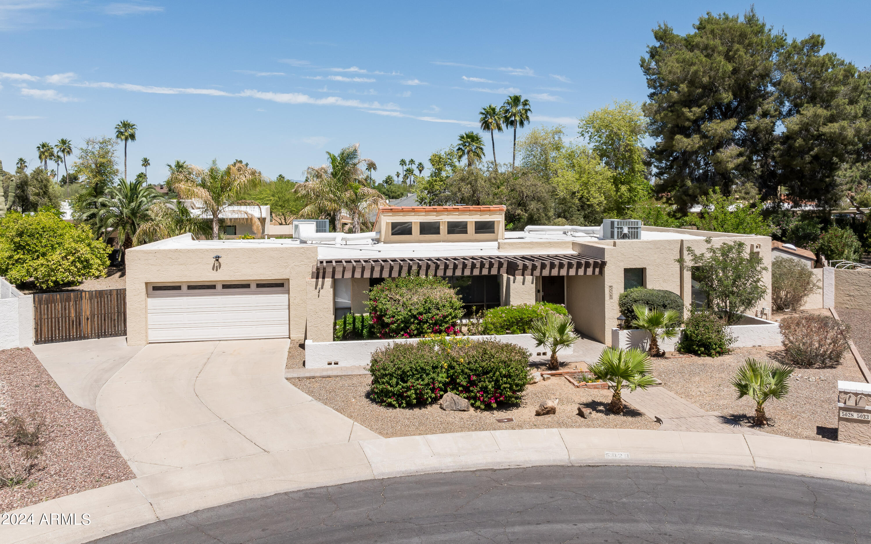 5028 E Sheena Drive