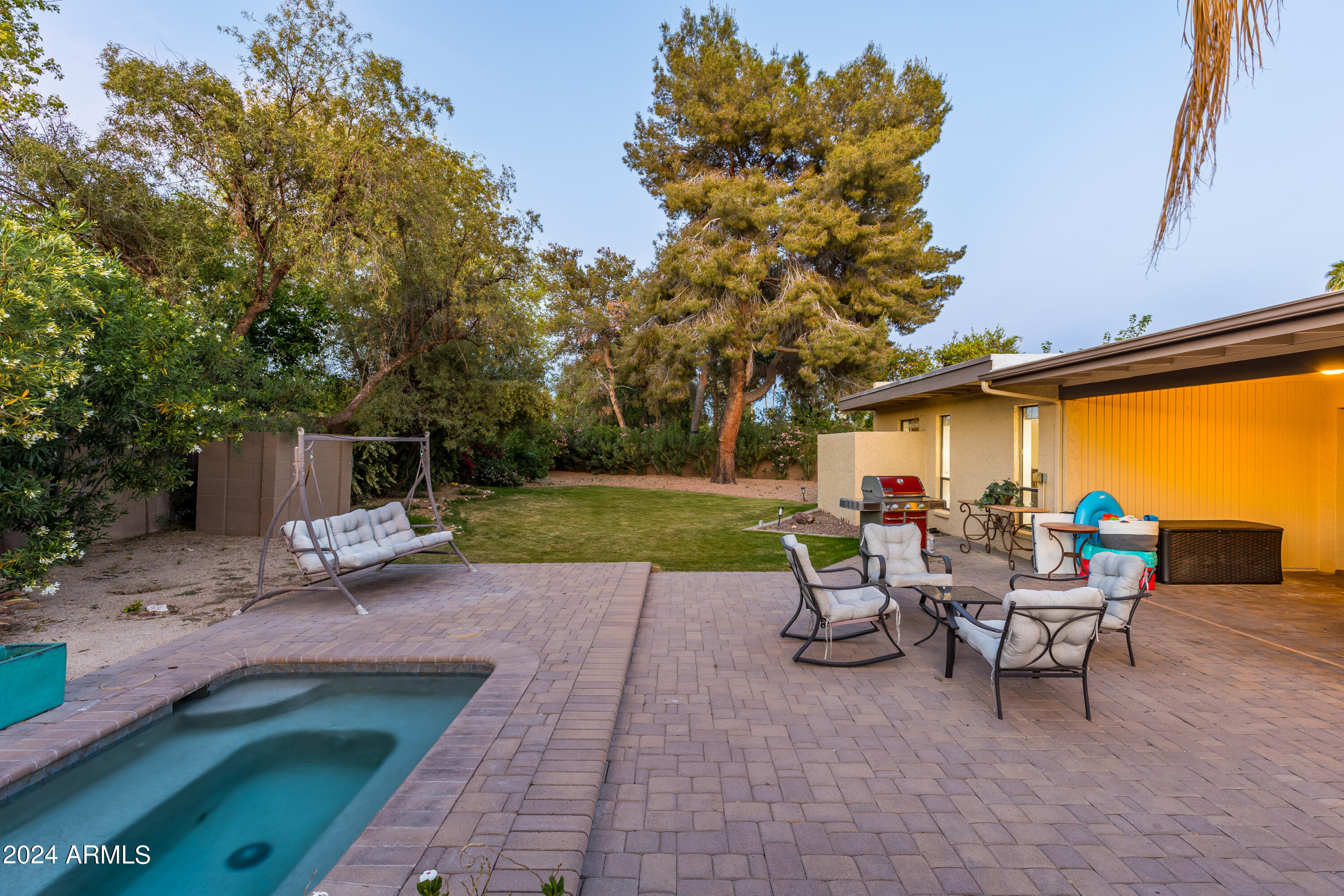 5028 E Sheena Drive
