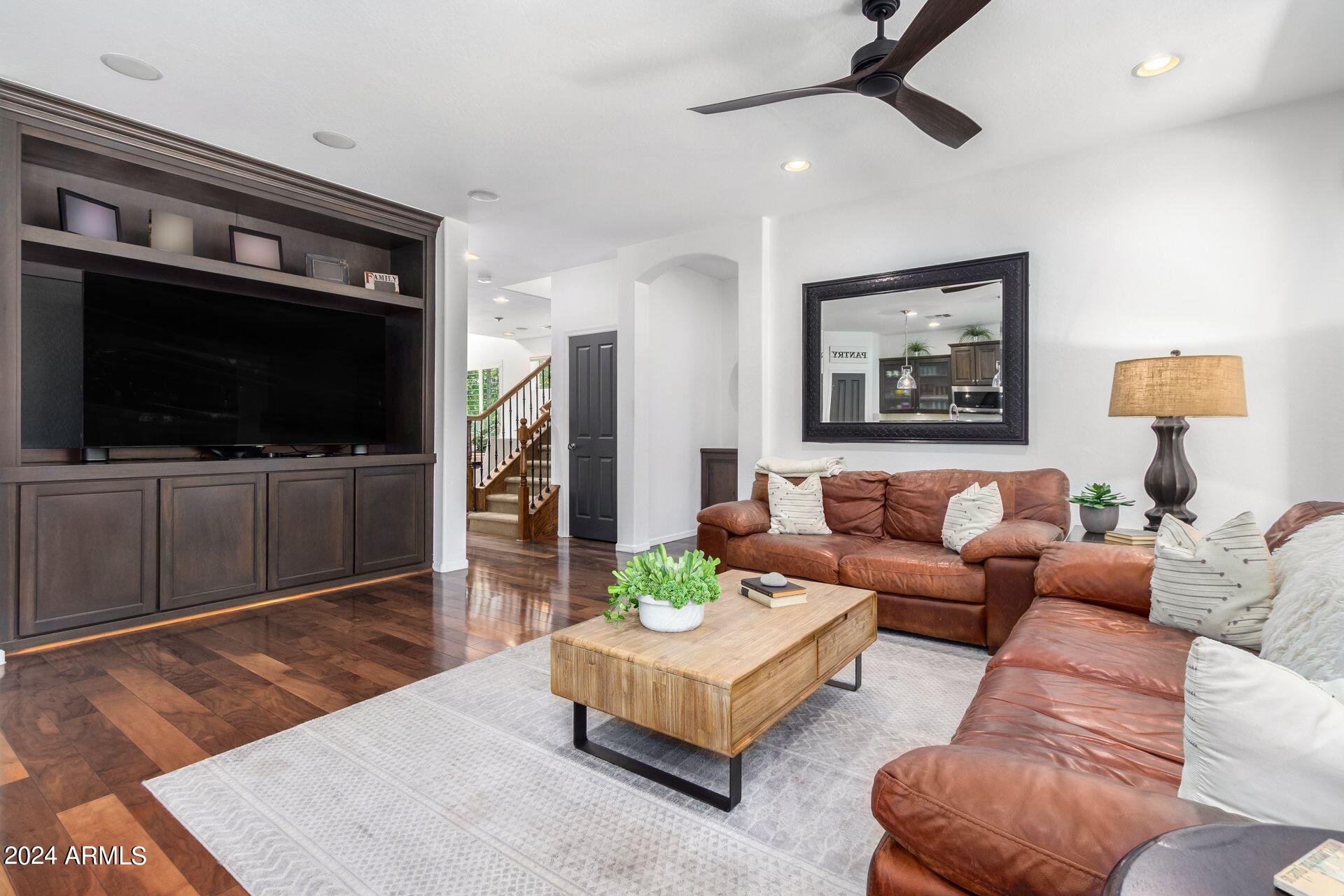 3360 E MORRISON RANCH Parkway