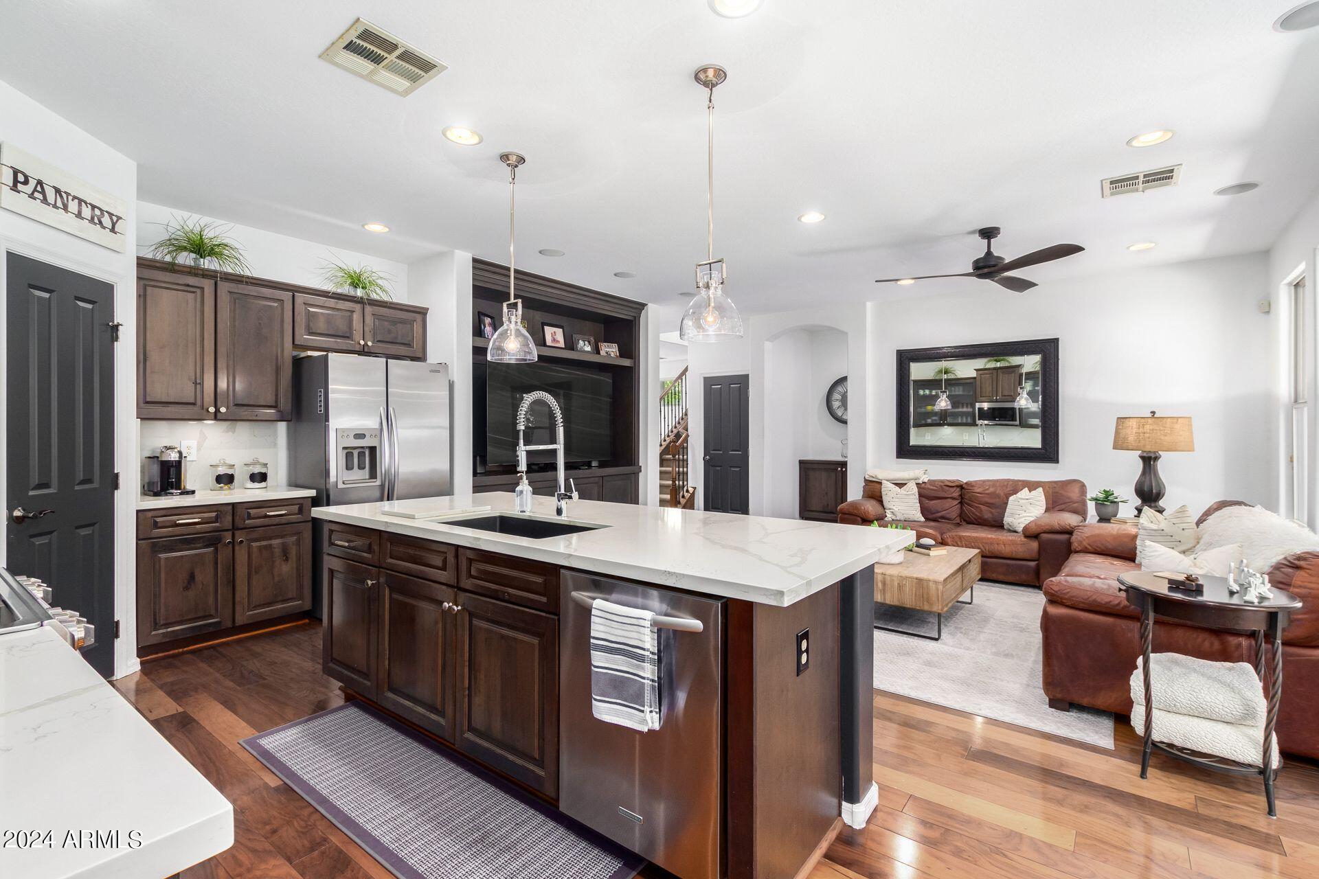 3360 E MORRISON RANCH Parkway