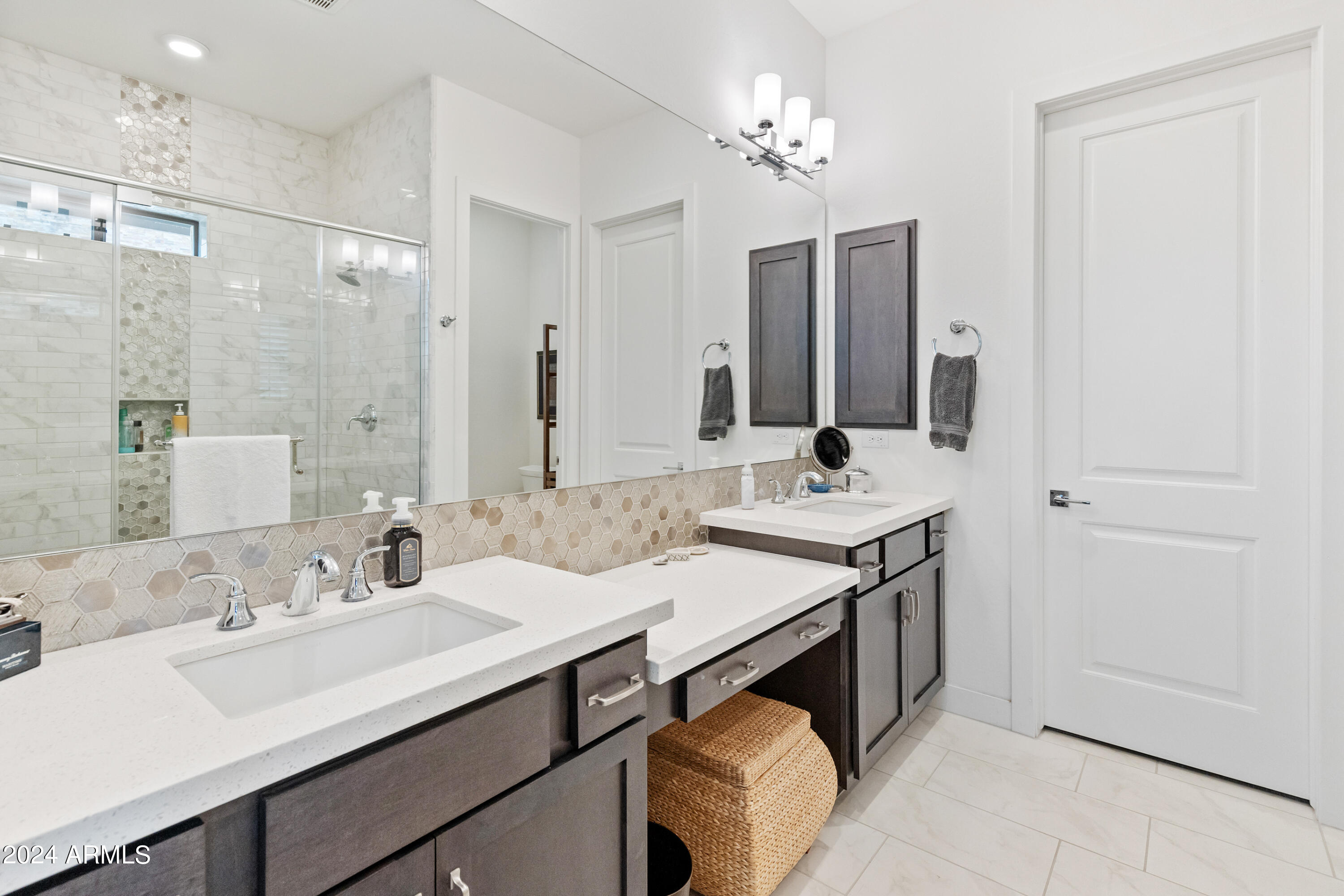 16118 E RIDGESTONE Drive