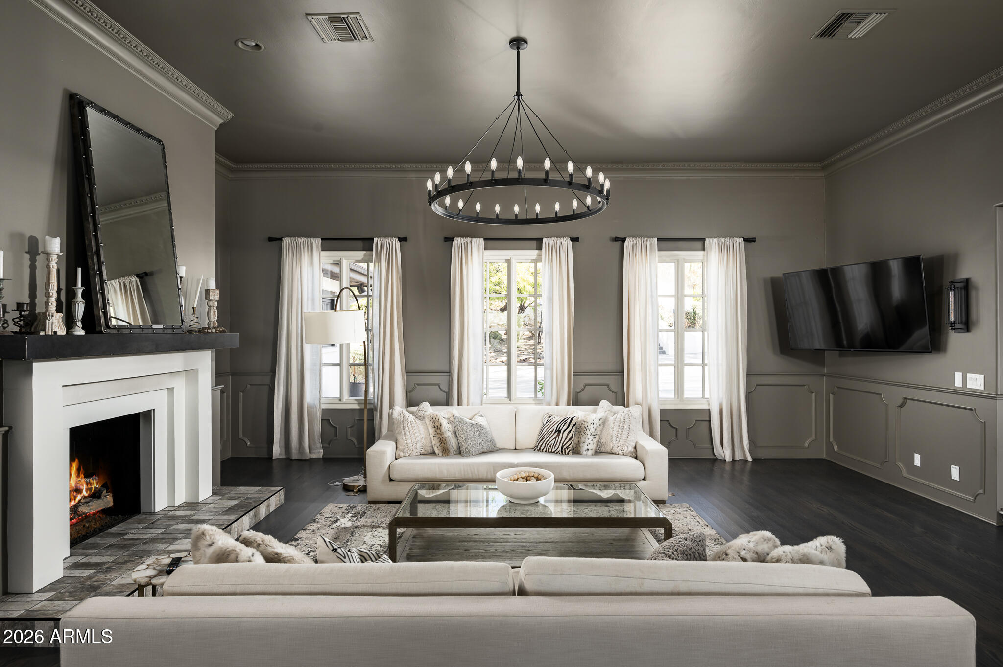 3977 E Paradise View Drive