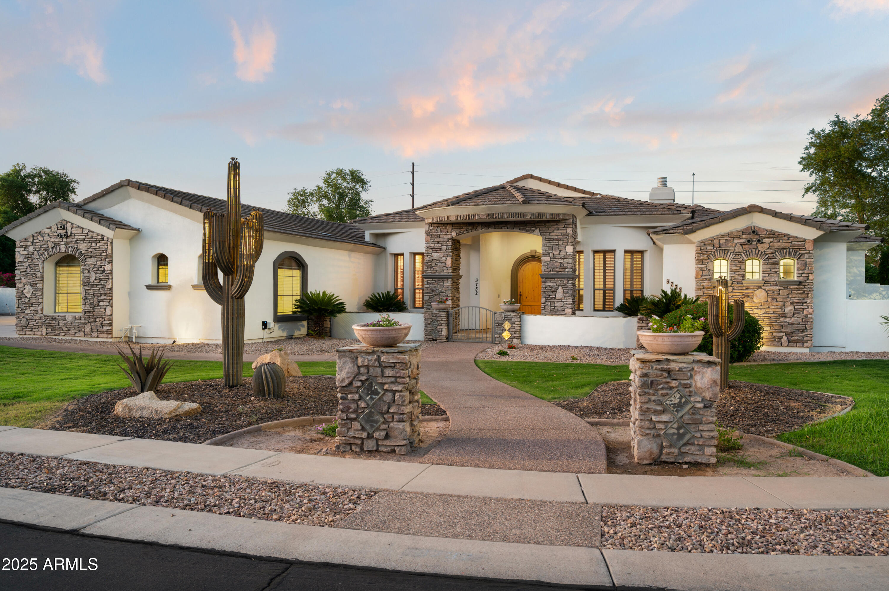 3732 E NANCE Circle, Mesa