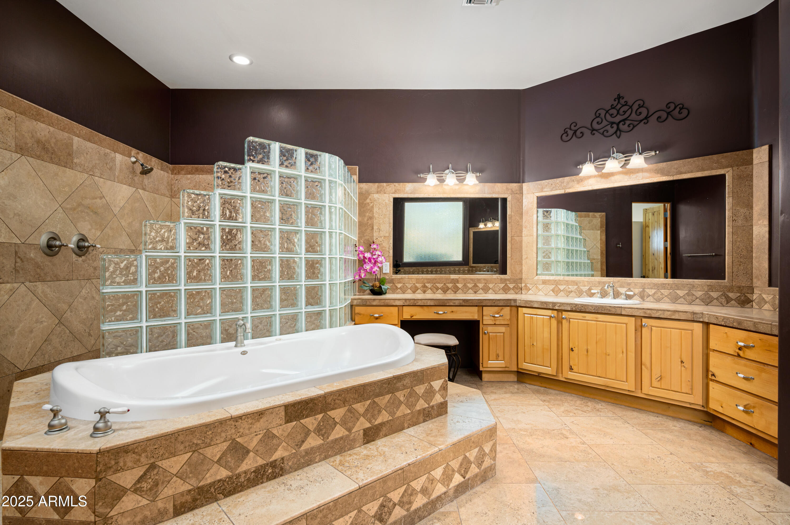 3732 E NANCE Circle, Mesa