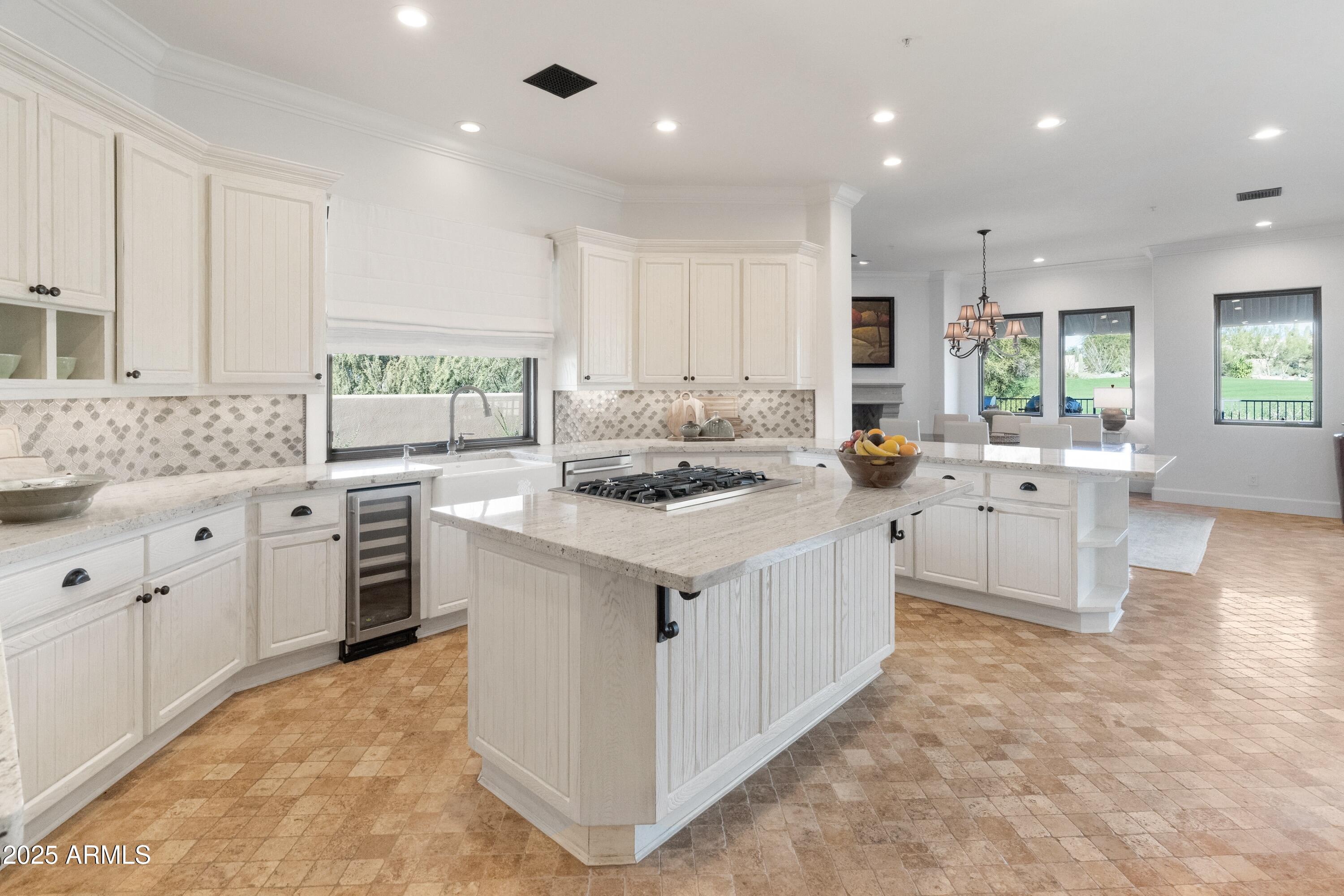 9894 E HIDDEN GREEN Drive