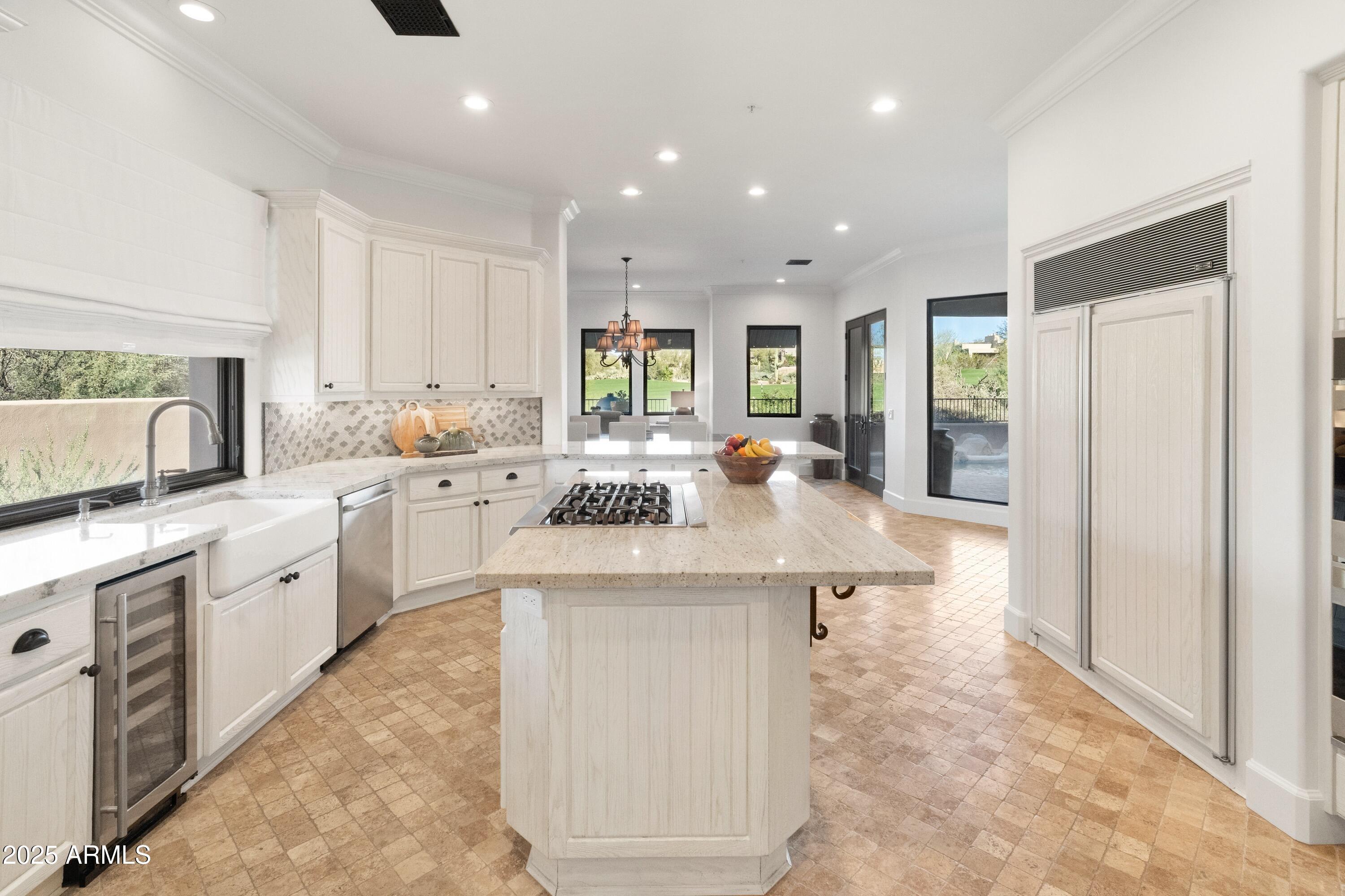 9894 E HIDDEN GREEN Drive