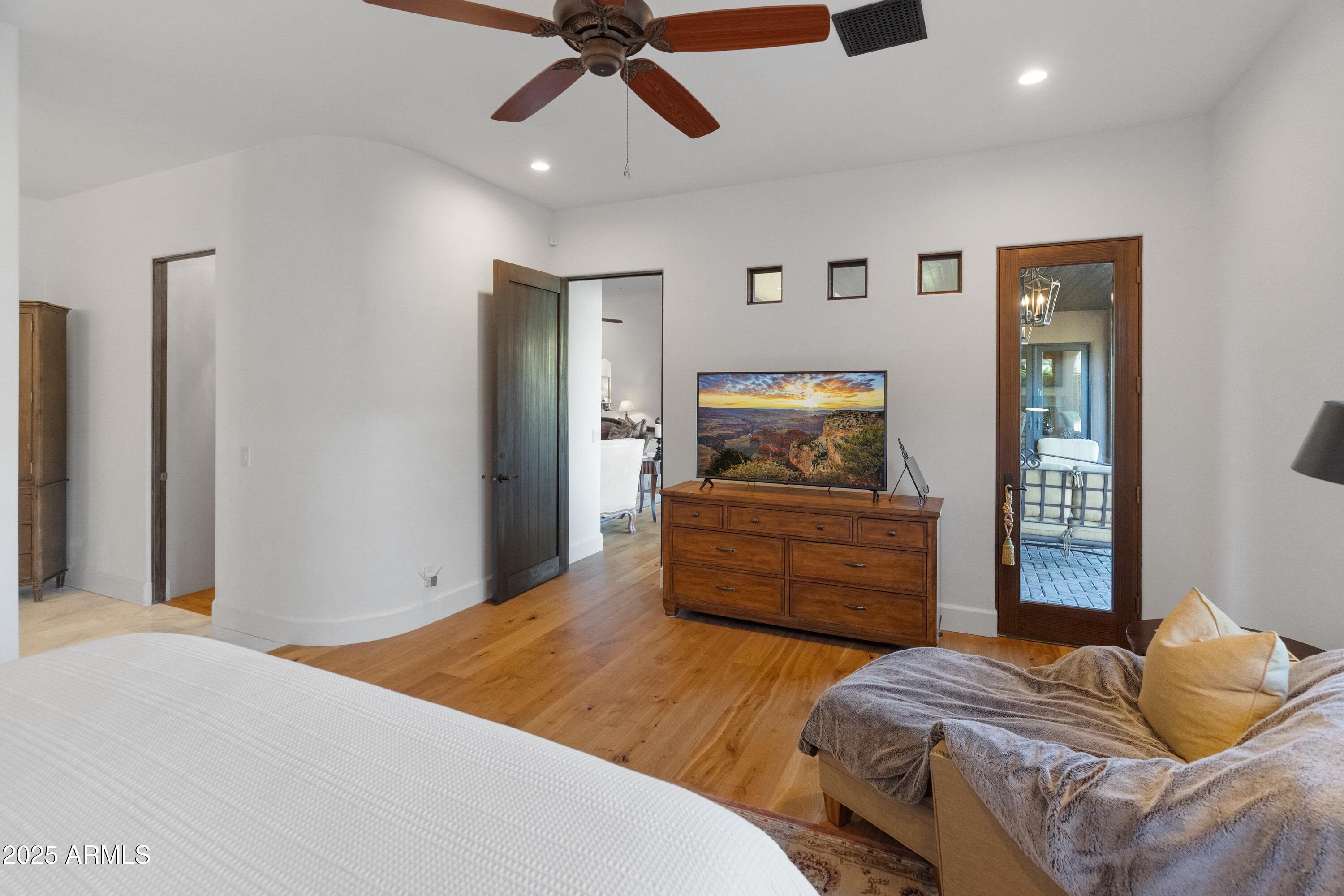 9894 E HIDDEN GREEN Drive