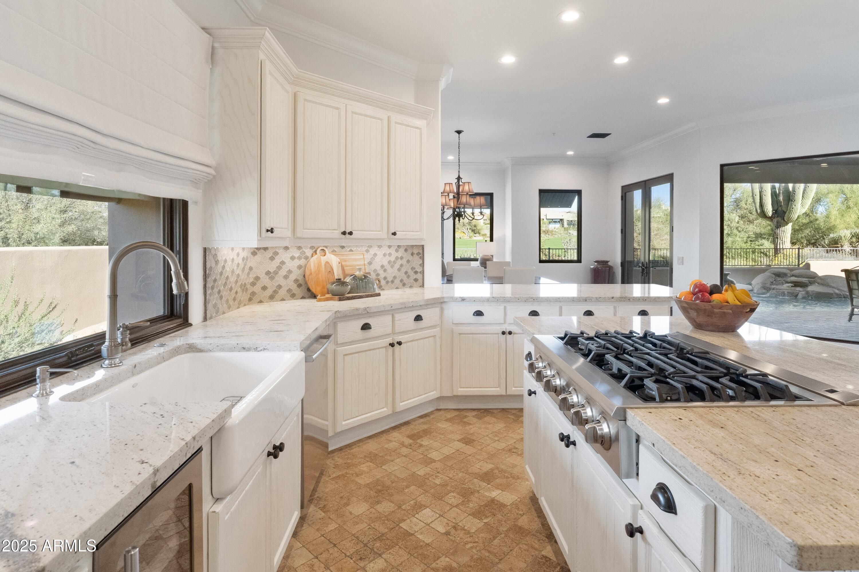 9894 E HIDDEN GREEN Drive