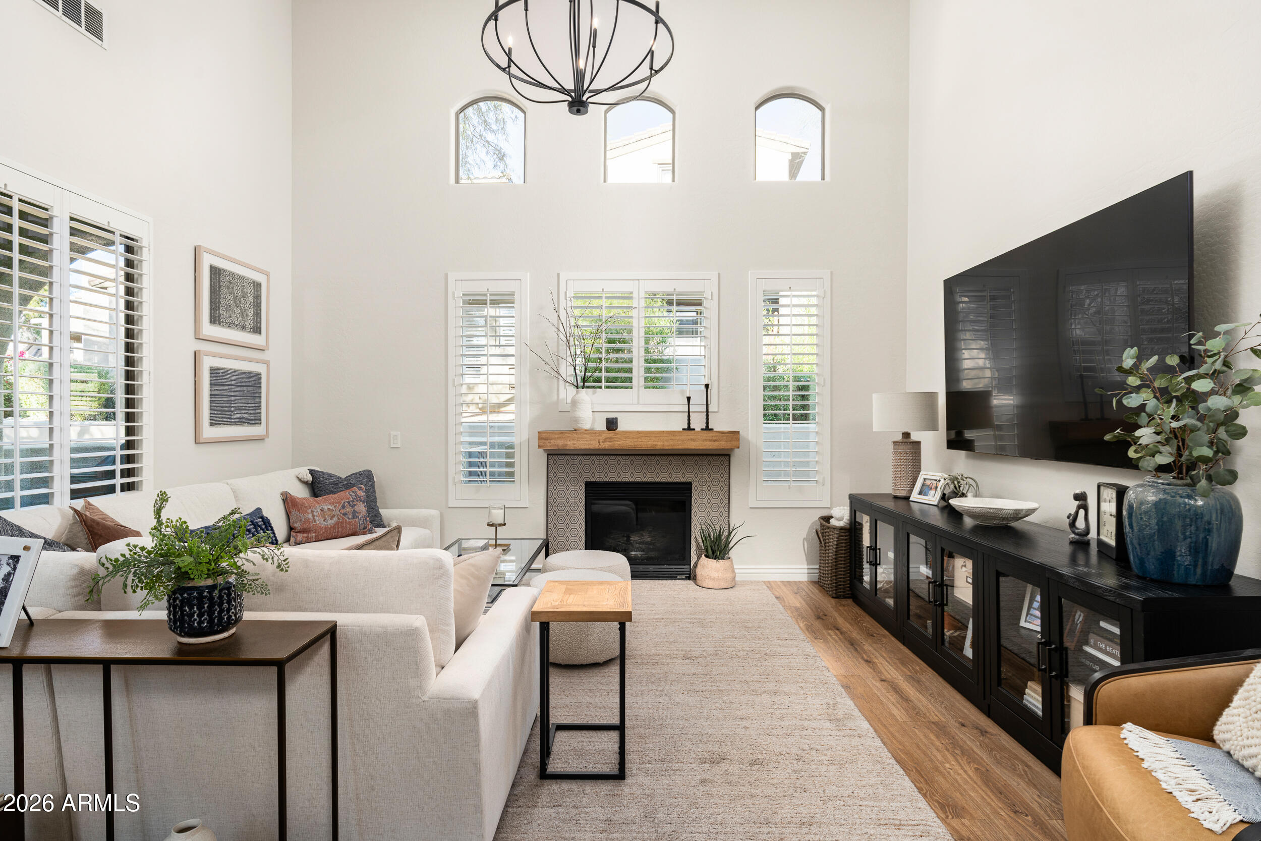 20802 N Grayhawk Drive 1015