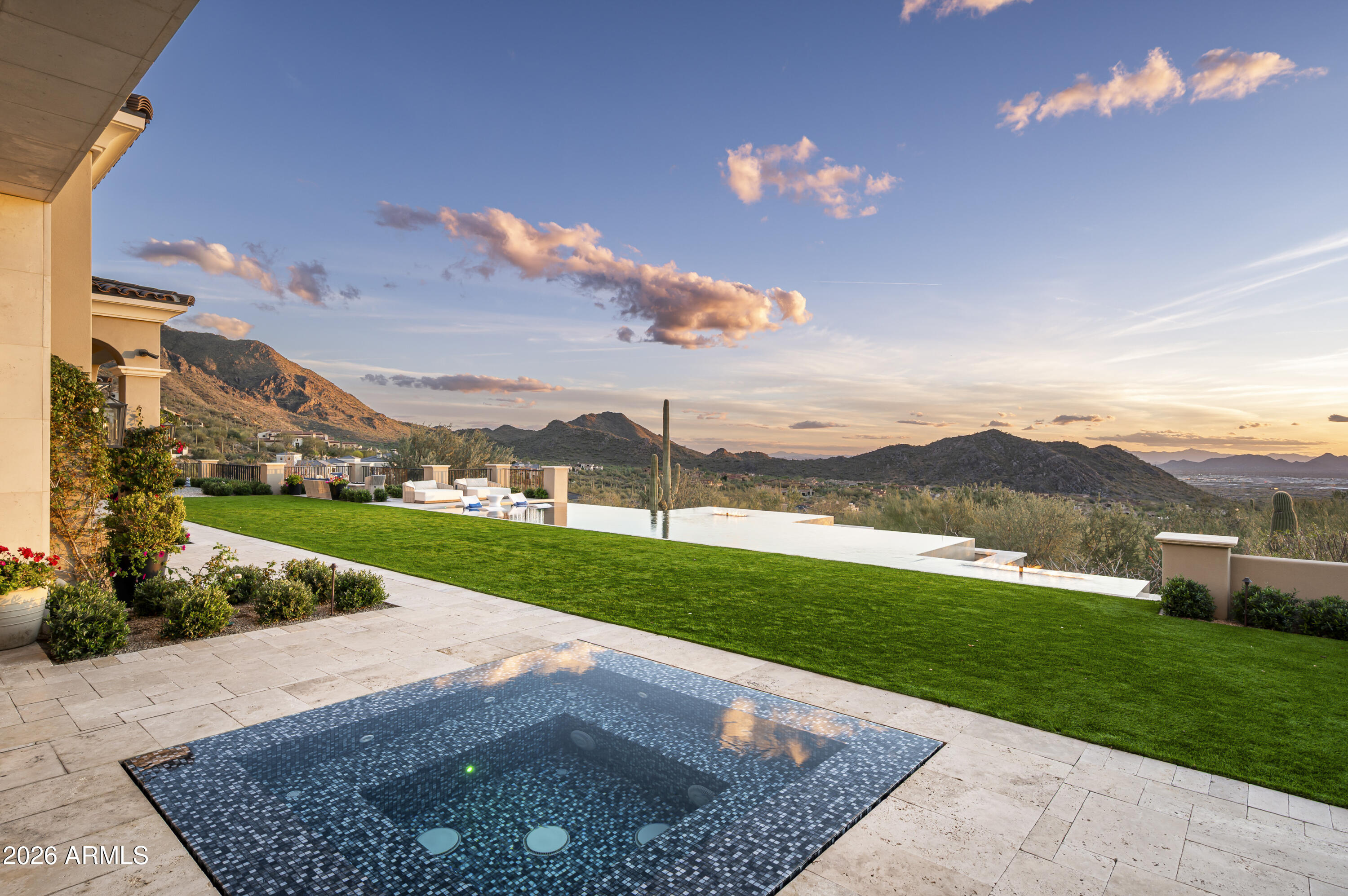 21175 N 110TH Way 1805