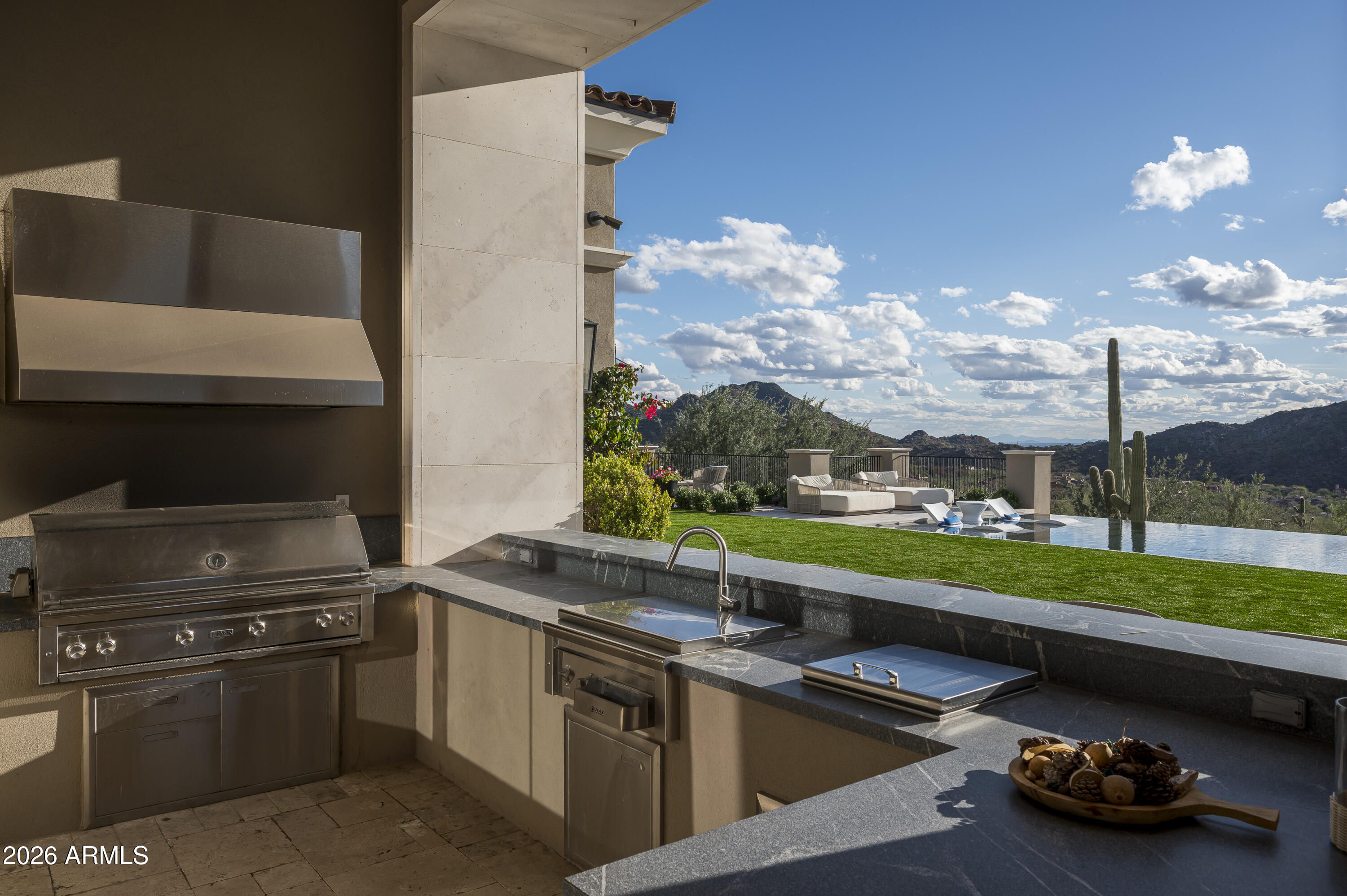 21175 N 110TH Way 1805